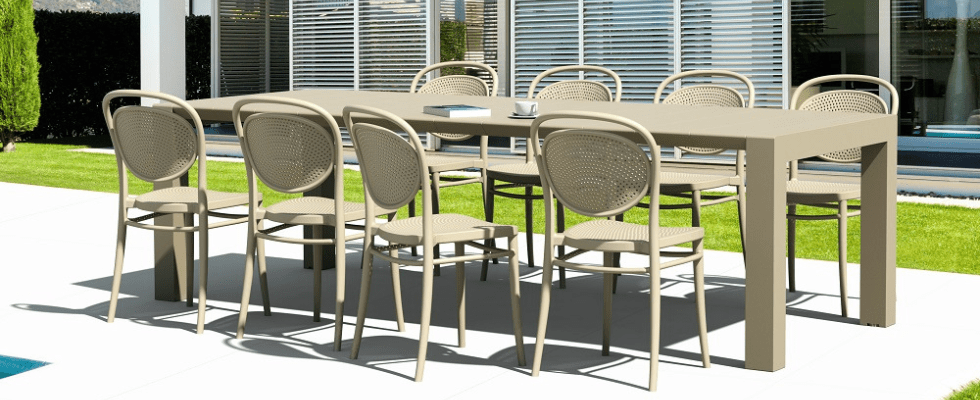 The Essential Guide to Commercial Outdoor Furniture for Your Complex - Lume Outdoor Living