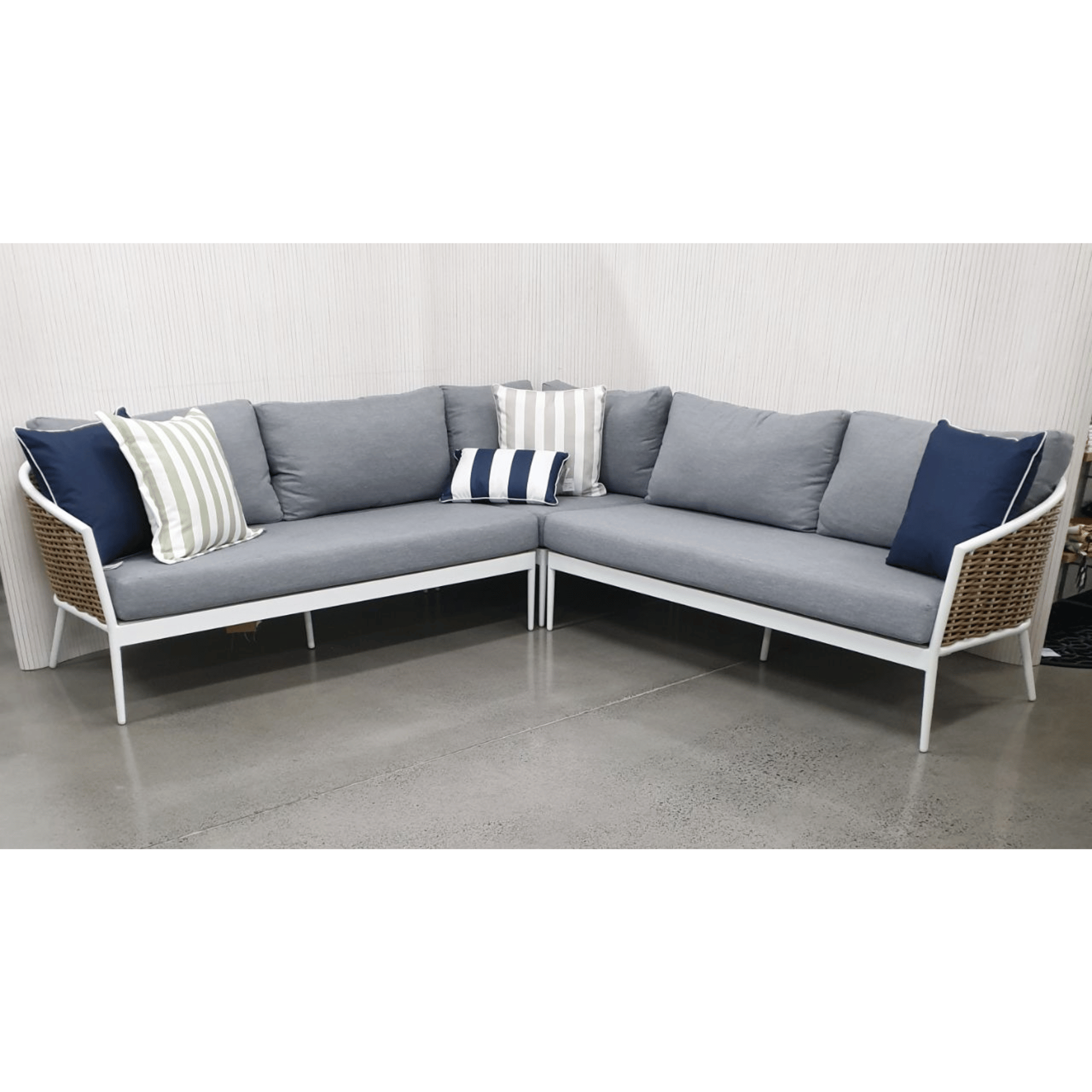 Artemis Outdoor Corner Lounge