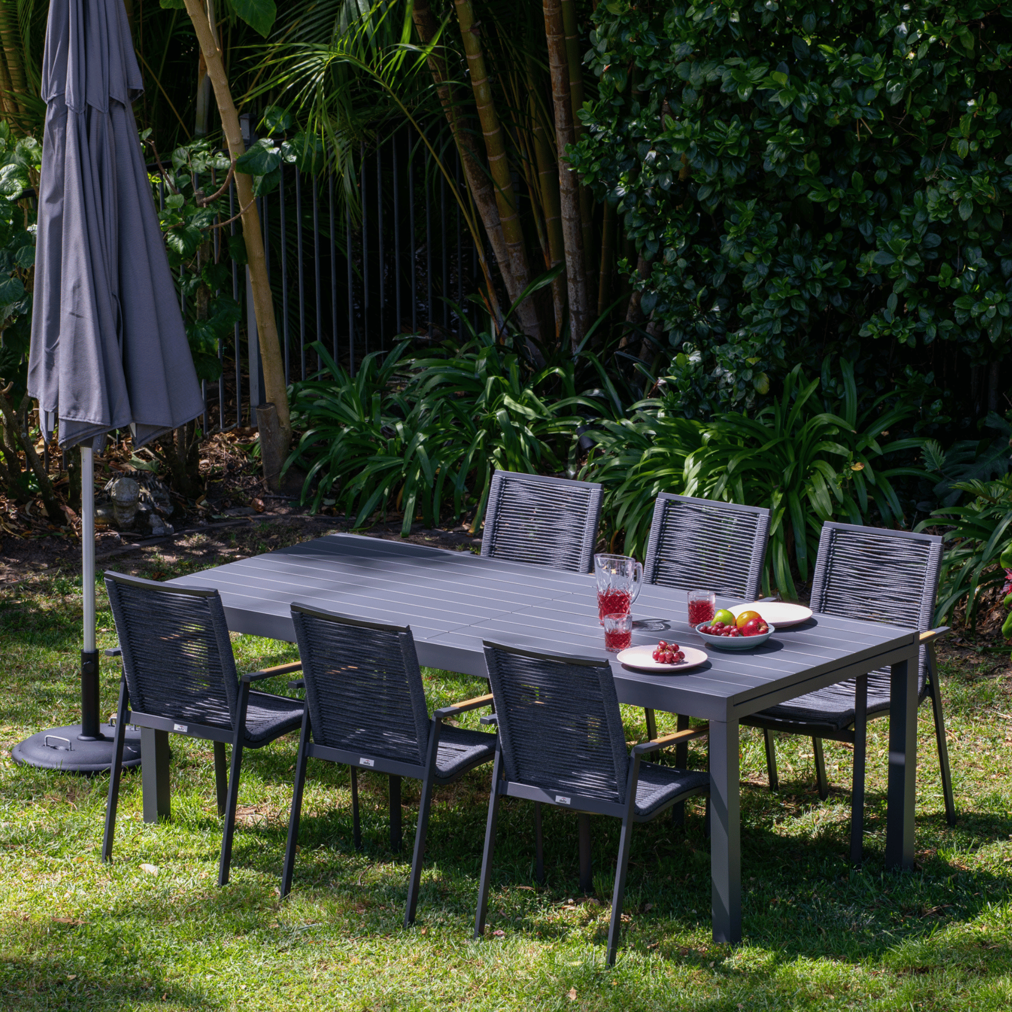 Preston Extendable Table with Diamond Rope Chairs - 7 piece Outdoor Dining Setting