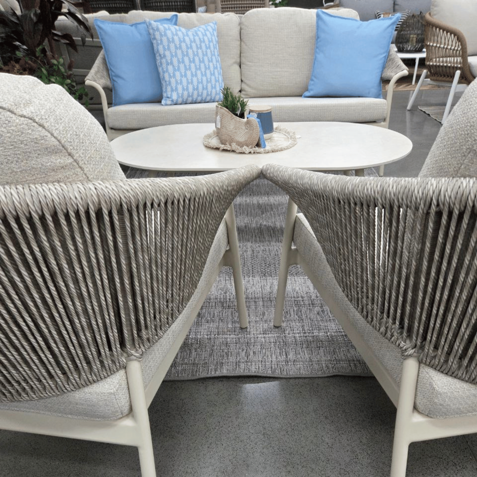 Celia 4 piece Outdoor Lounge Setting - Ivory / Dove Grey