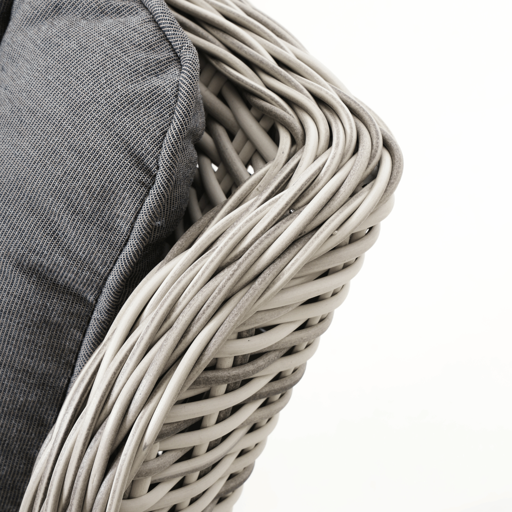 Sandy Bay Dining Table with San Jose Wicker Chairs 9‑piece Outdoor Wicker Dining Set - Zen White