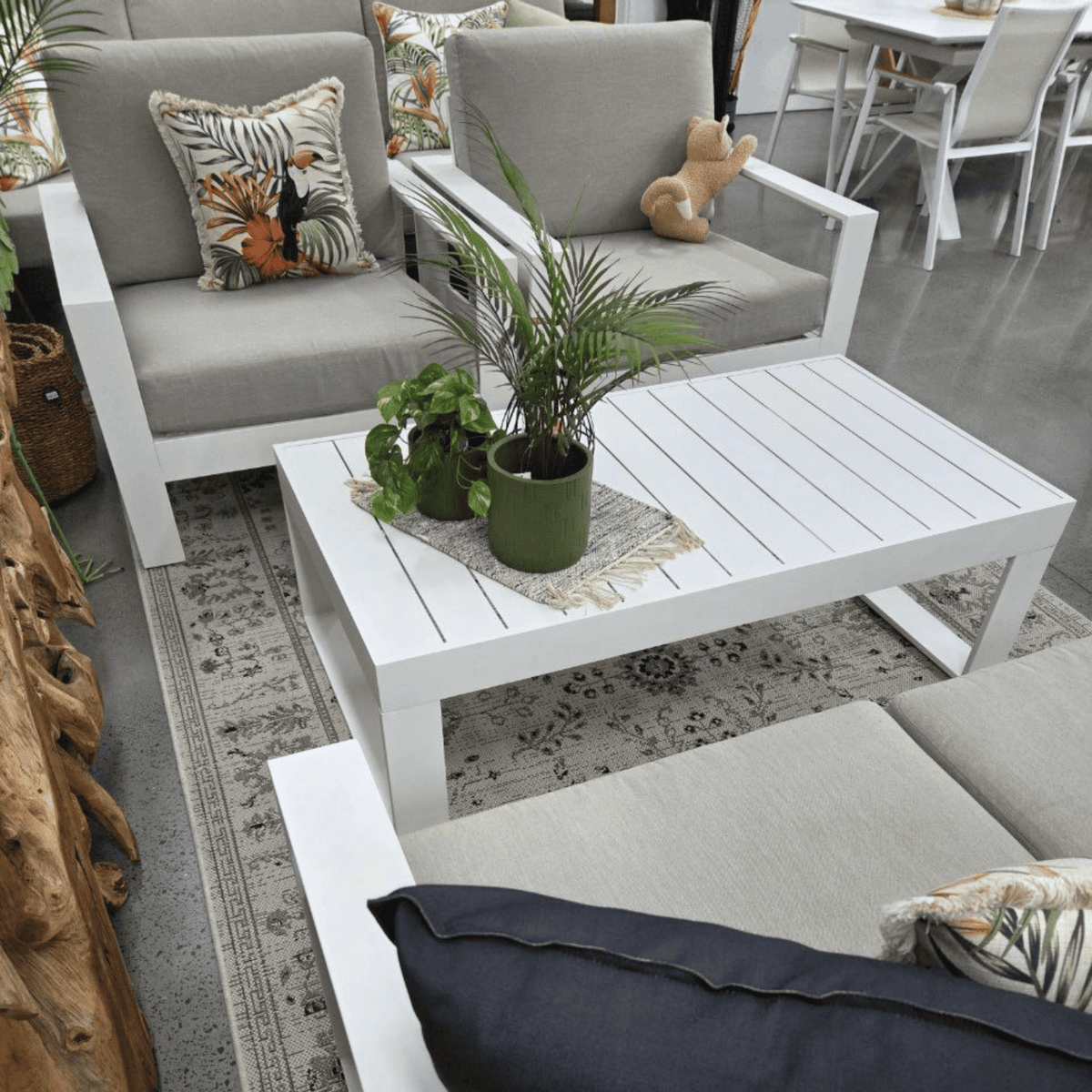 Douglas 4pce Lounge Setting - White/Beige - Lume Outdoor Living