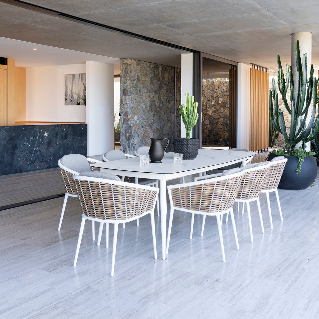 Freedom furniture dining deals table