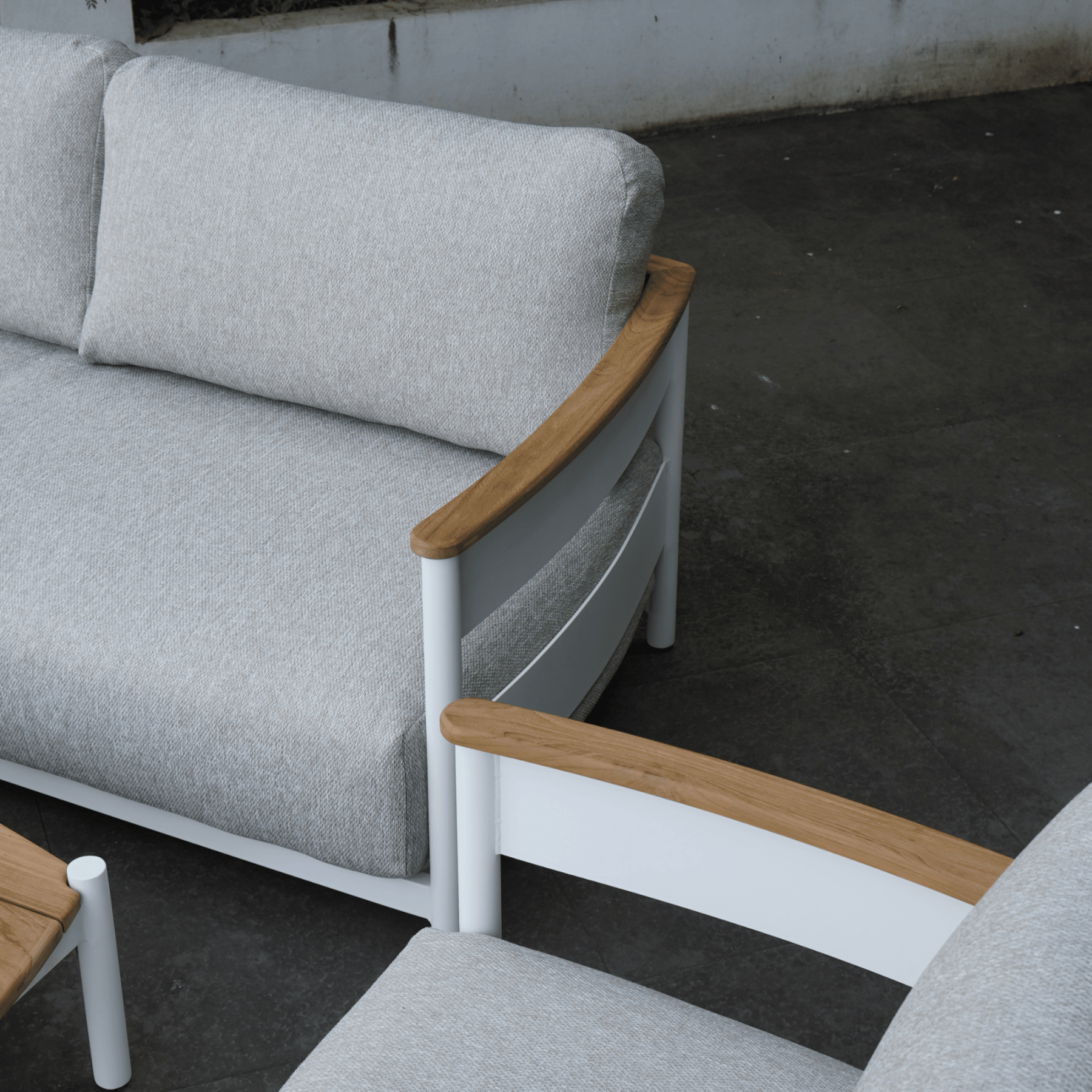 Ovieado 4piece Outdoor Lounge LC160 - Lume Outdoor Living