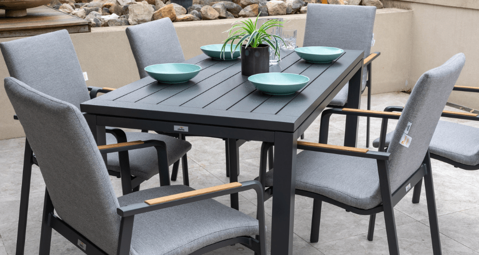 How much room do I need for chairs around a table? - Lume Outdoor Living