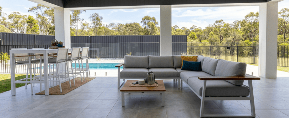 Resort Living by the Pool: How Sam Furnished Her Outdoor Space from 600km Away - Lume Outdoor Living