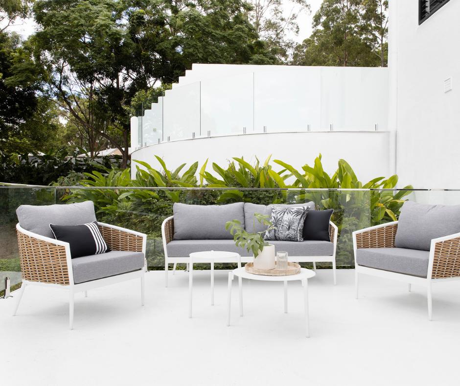 outdoor sofa lounge