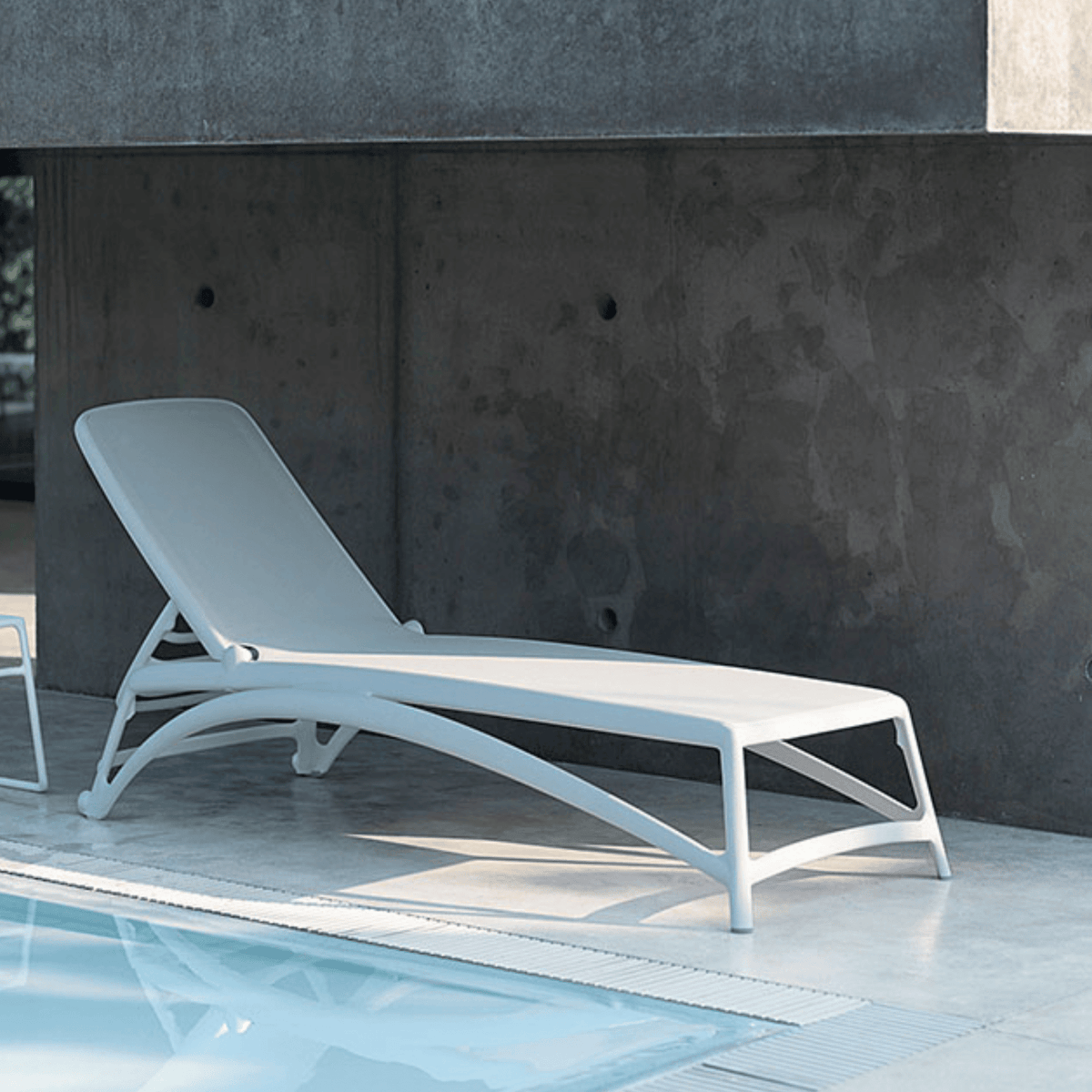 Nardi Atlantico Sunlounge - Bianco - Commercial Grade - Lume Outdoor Living