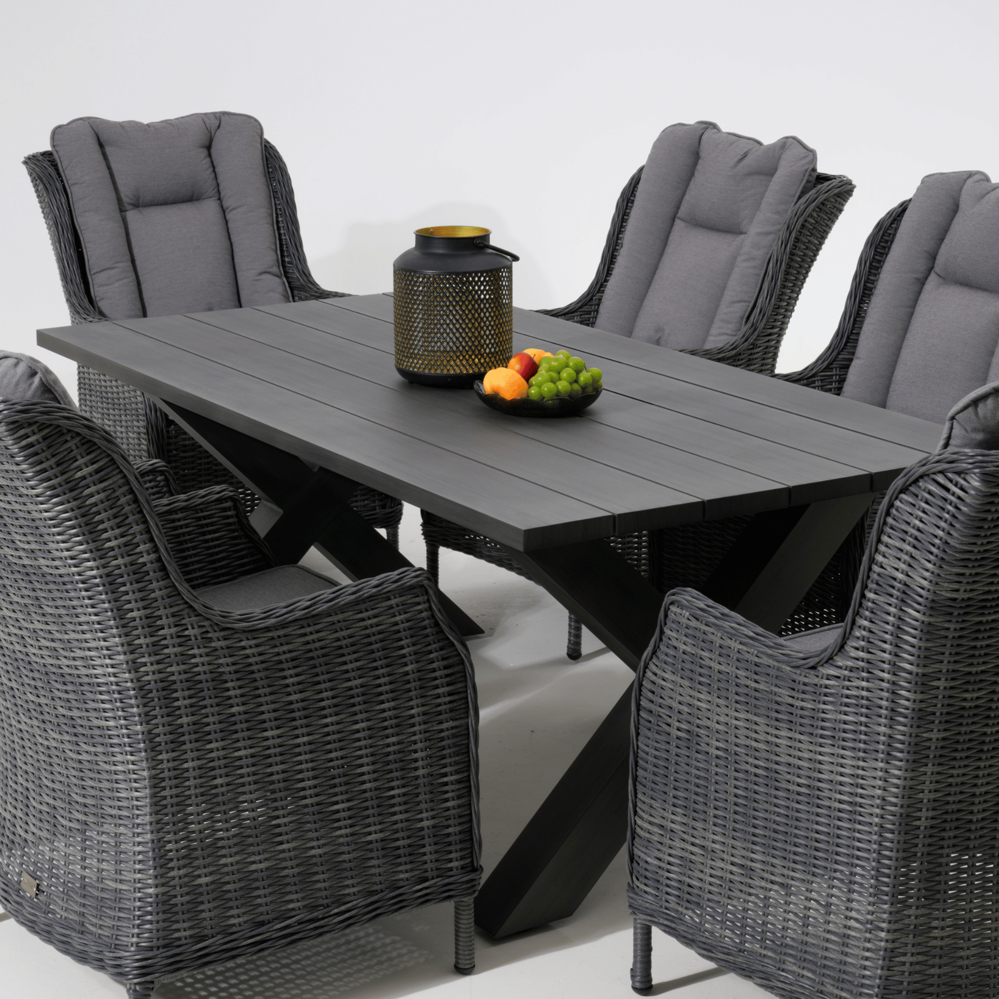 Montreal Dining Table with San Jose Wicker Chairs 7‑piece Outdoor Wicker Dining Set - Castle Grey
