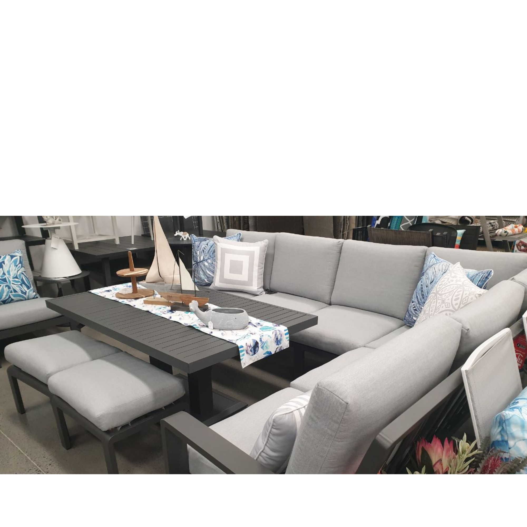 Carrington aluminium lounge with Lift up/down table - corner lounge setting - charcoal