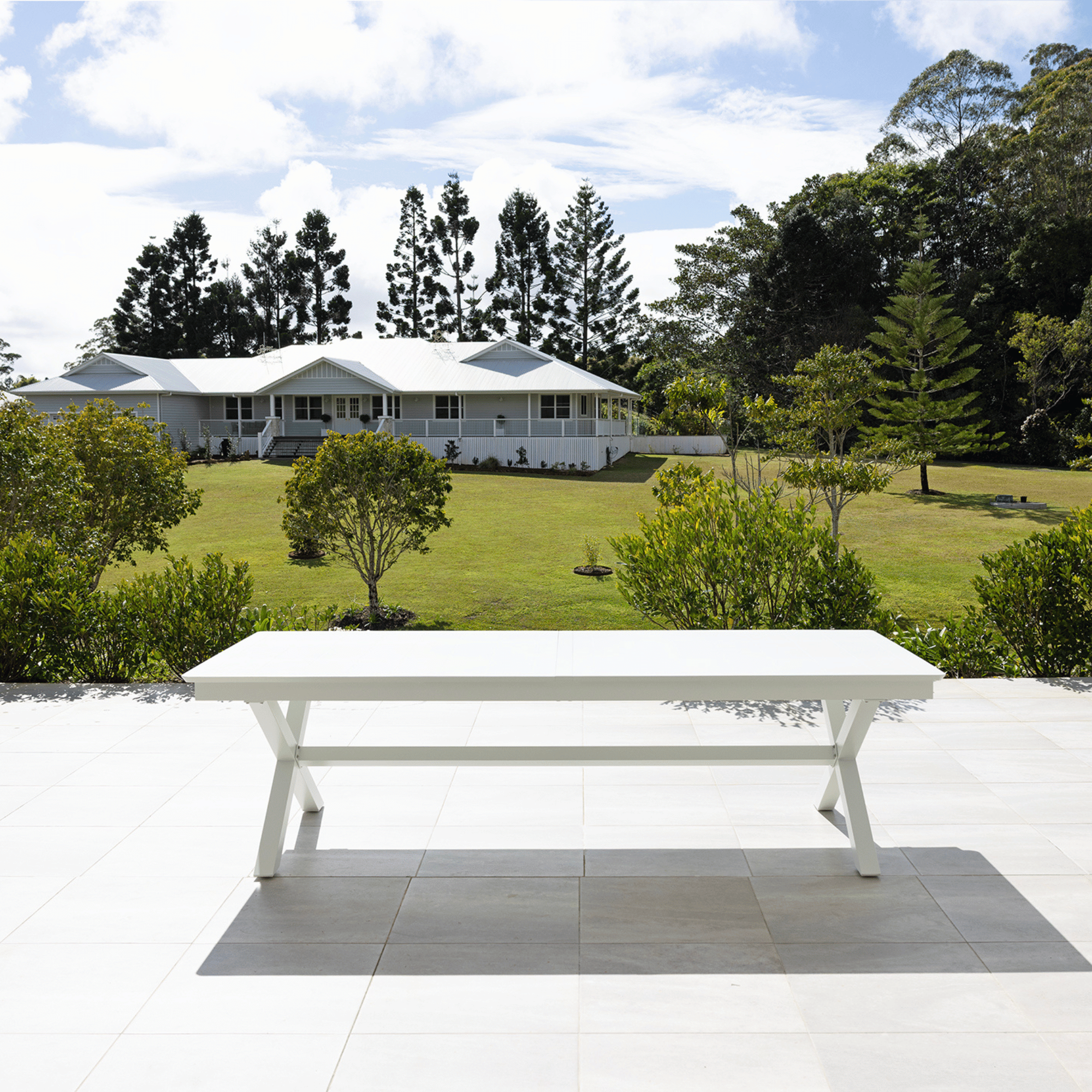 Tropea Medium Extendable Outdoor Dining Table 216/297 x 100cm White