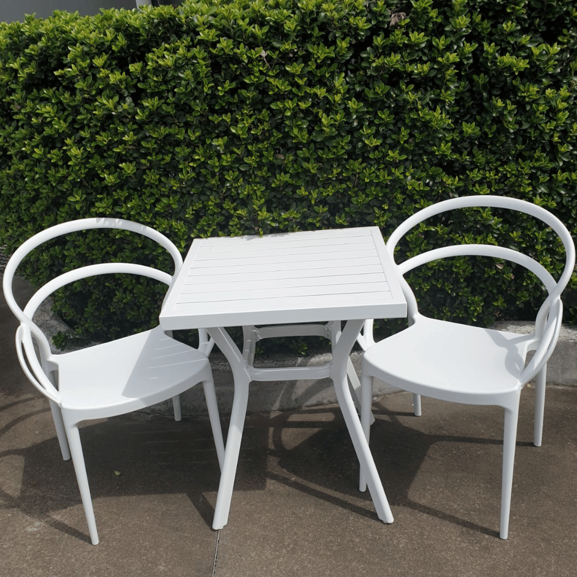 Daffodil Table with Mila Armchairs, 3 piece Outdoor Dining Setting