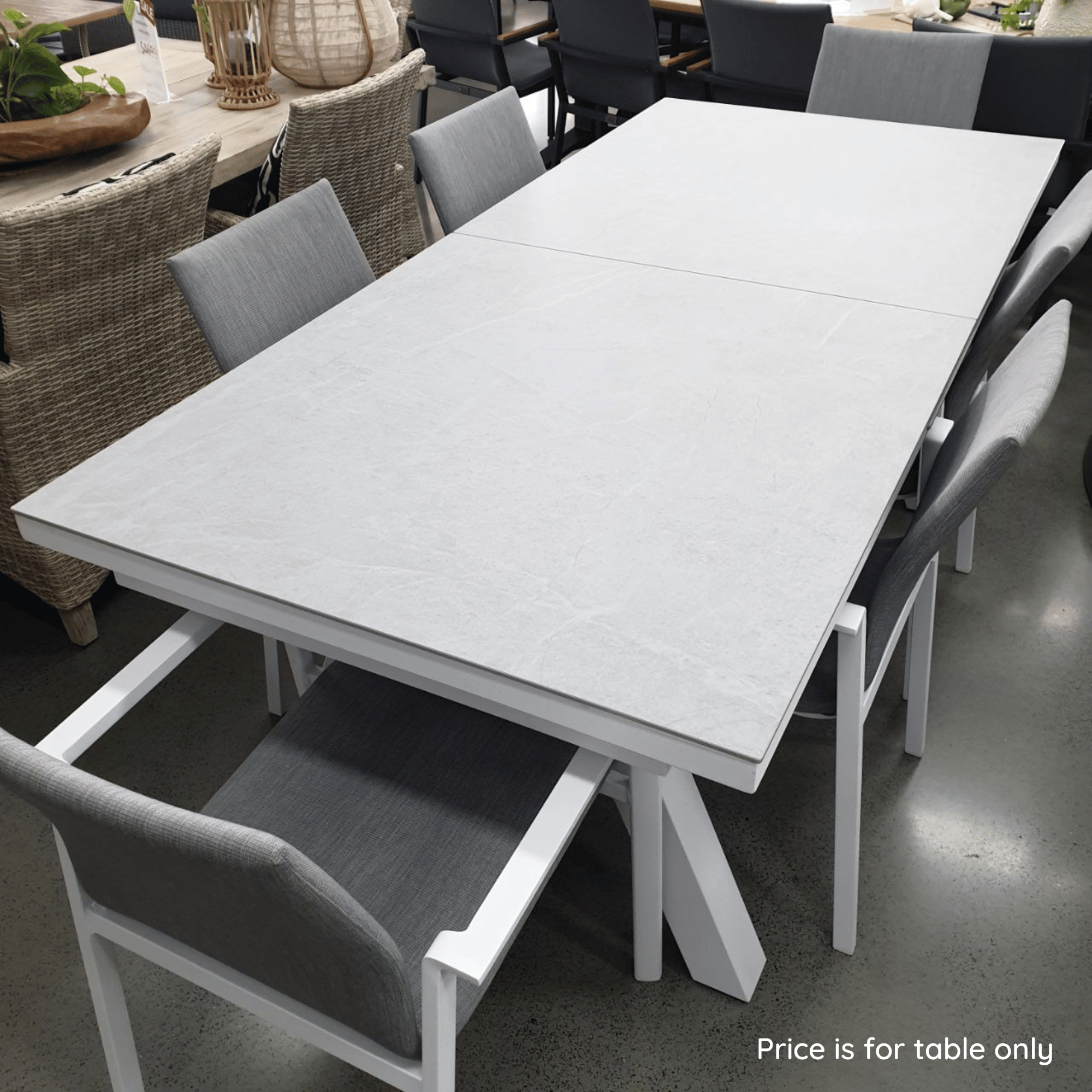 Atlanta Outdoor Extendable Dining Table - White/Cream Stone