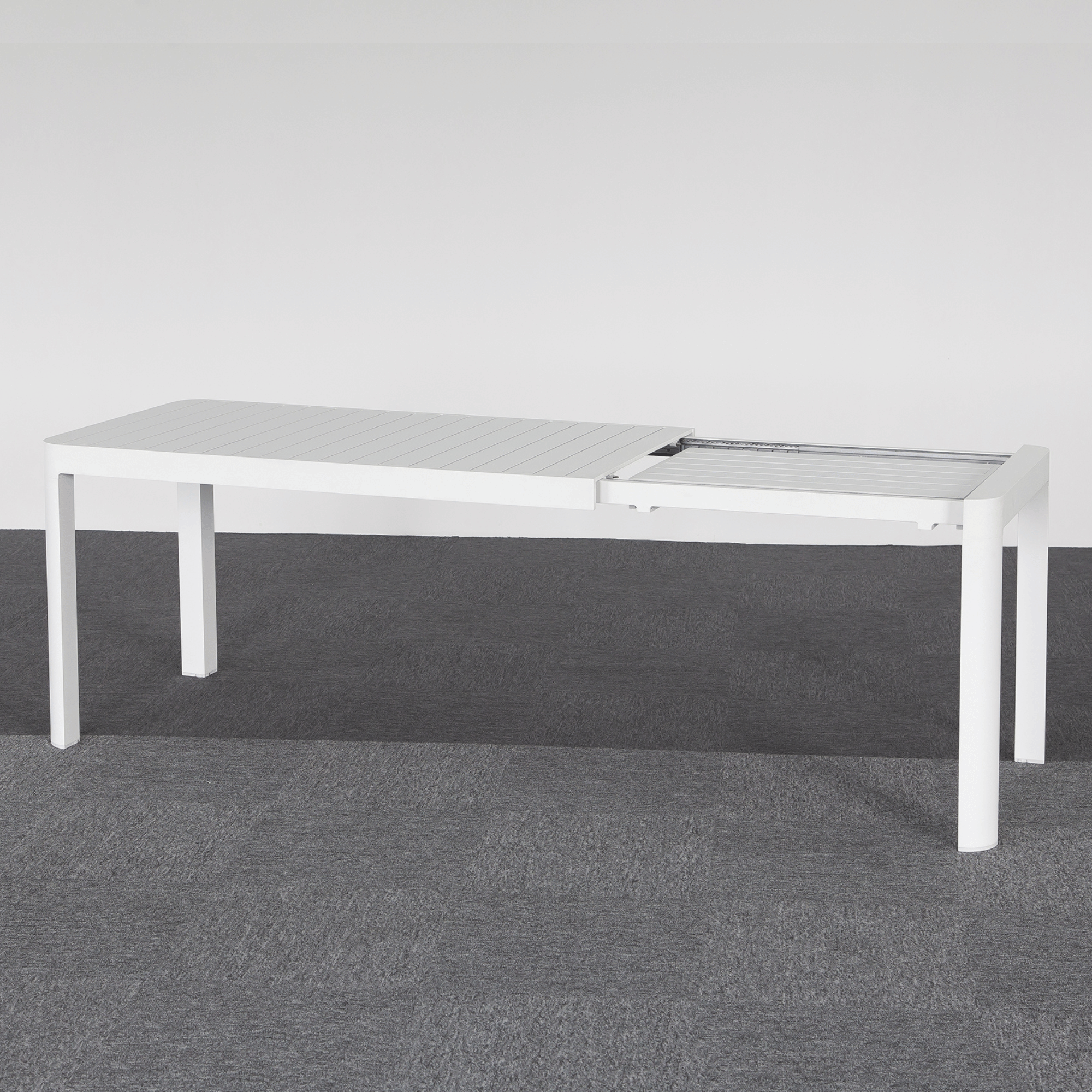 Azura Outdoor Extendable Dining Table - white