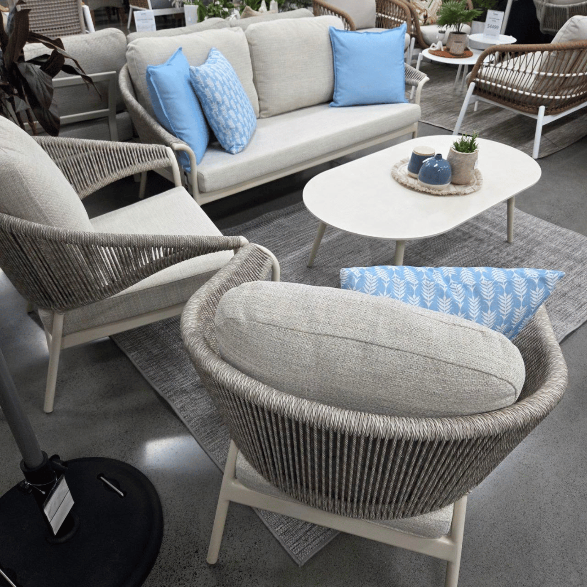 Celia 4 piece Outdoor Lounge Setting - Ivory / Dove Grey