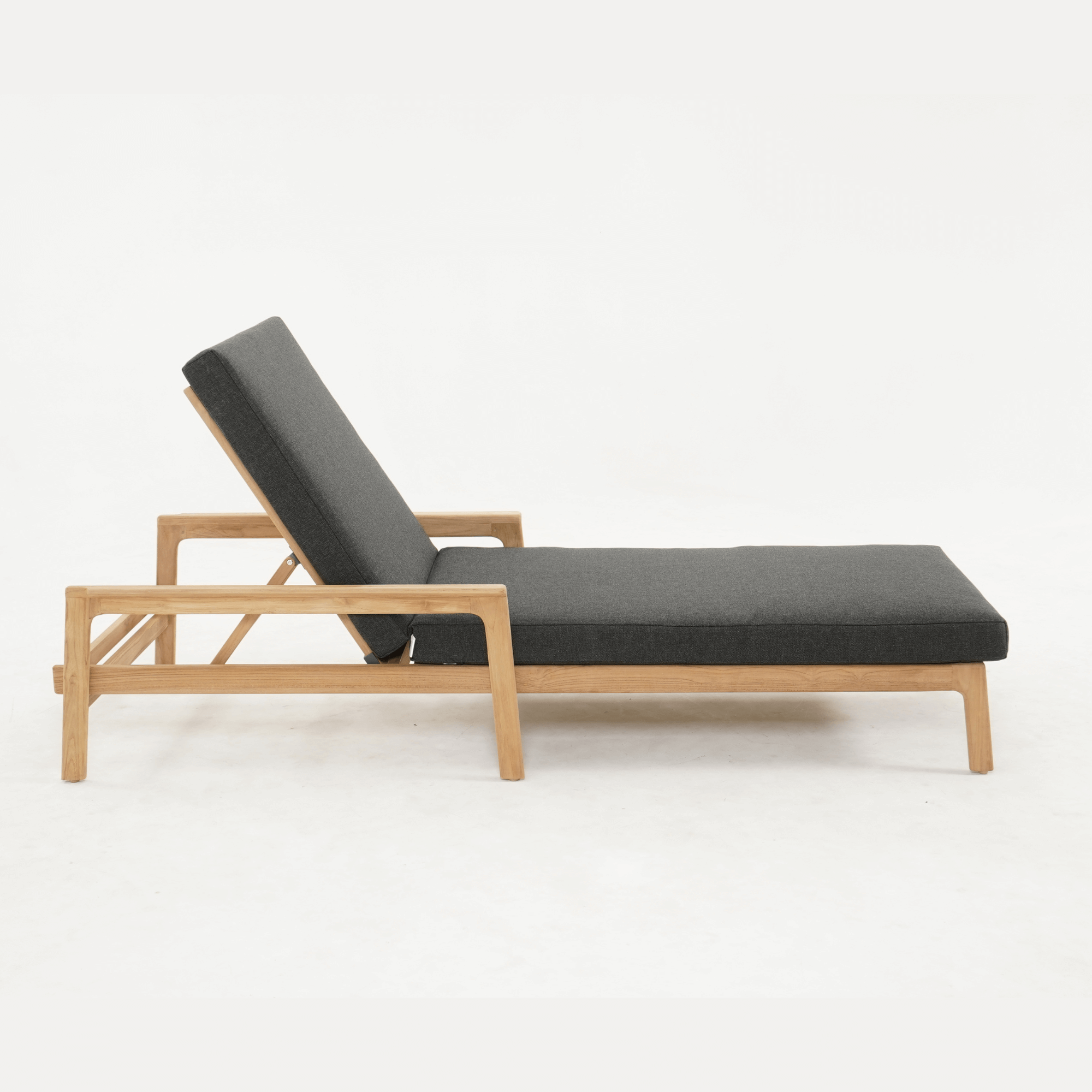 Cuba outdoor teak sunlounge with Copacabana-090 cushion