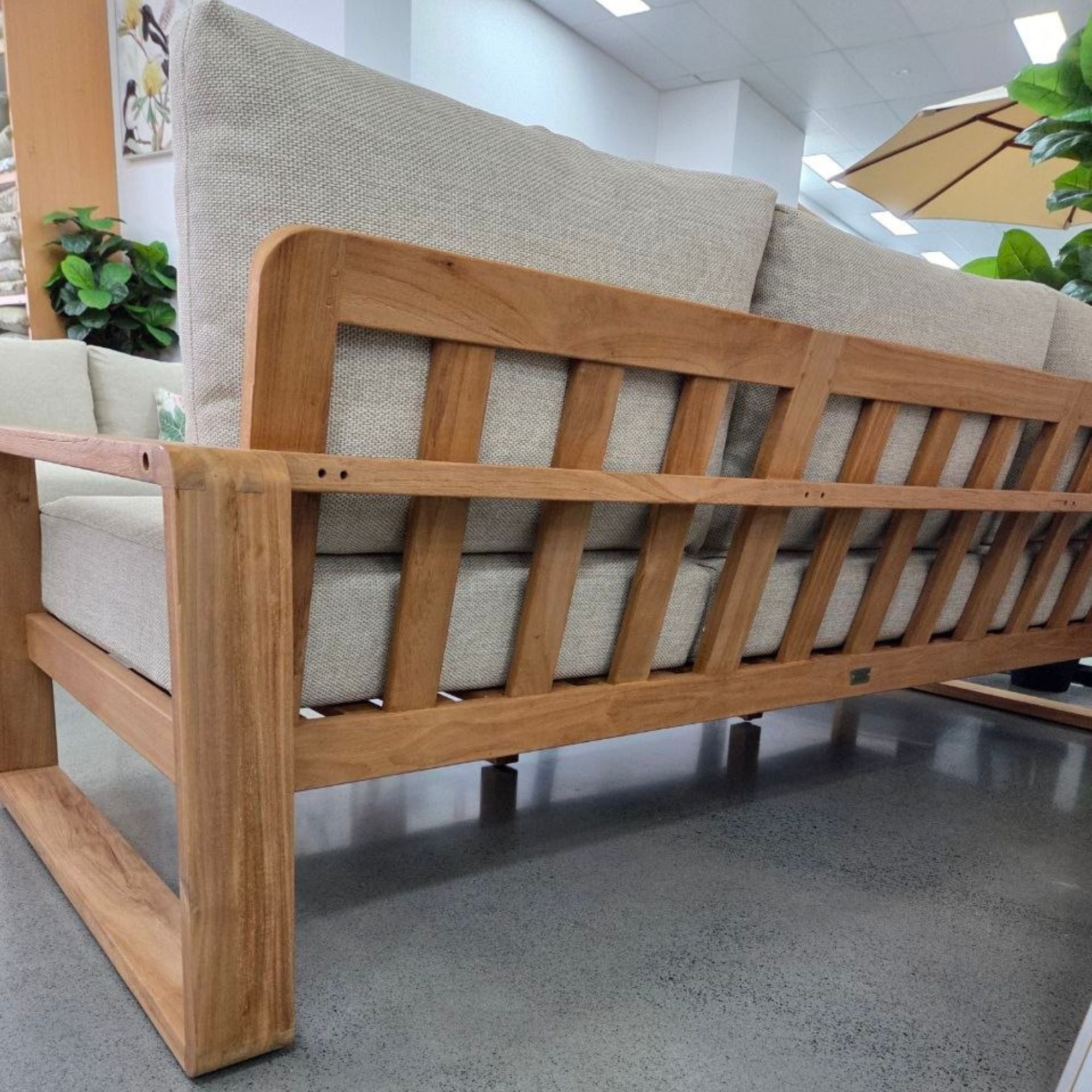 Back view of the teak backrest of the Honolulu 3-Seater Lounge Chair - Volga 140