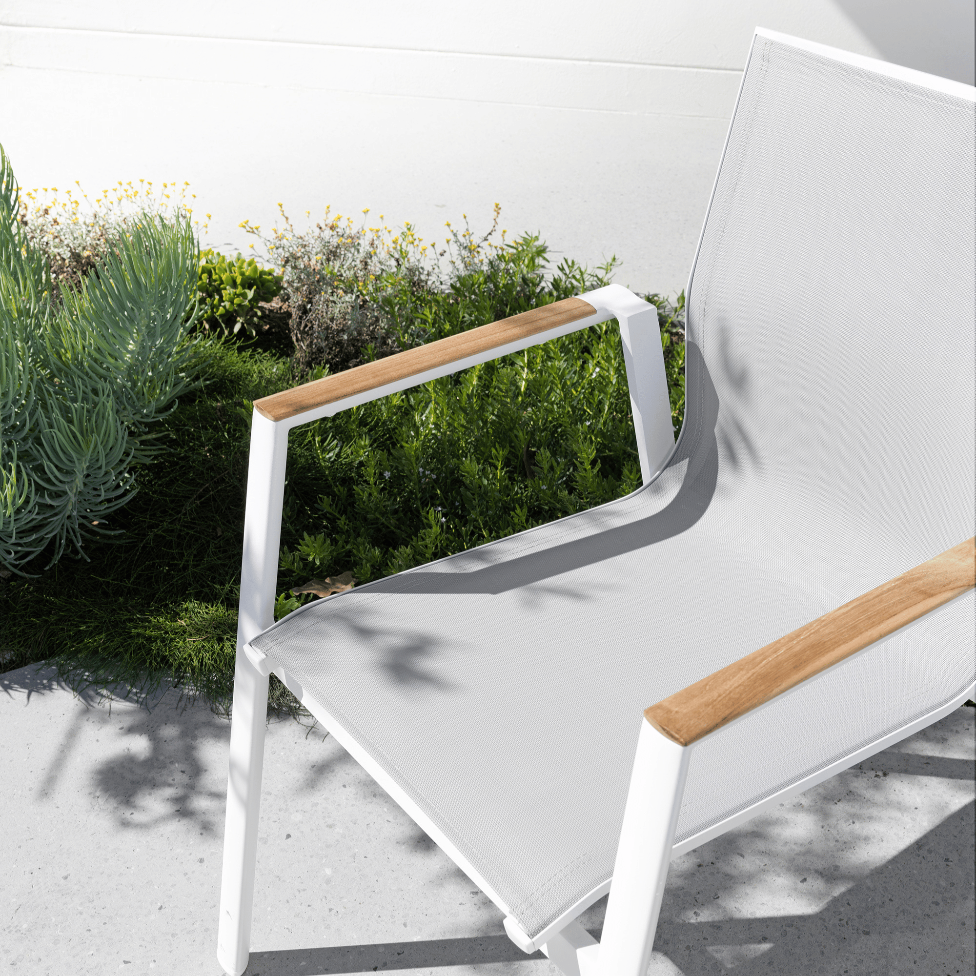 Luca Sling Outdoor Dining Chair White/Wheat