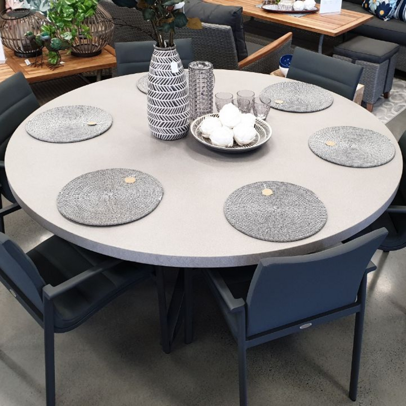 Rift table with Cassis chairs - 7pce round outdoor dining setting