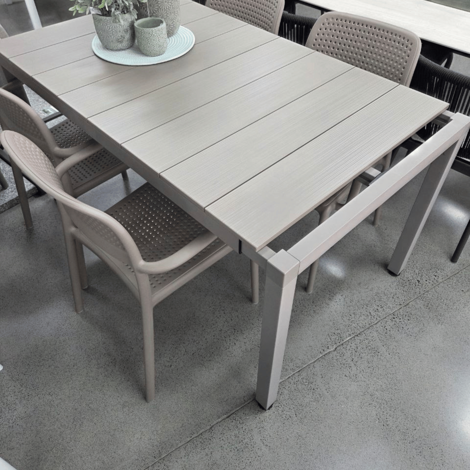 Rio Extendable Table 140-210cm with Bora Armchair 5 piece Outdoor Dining Setting