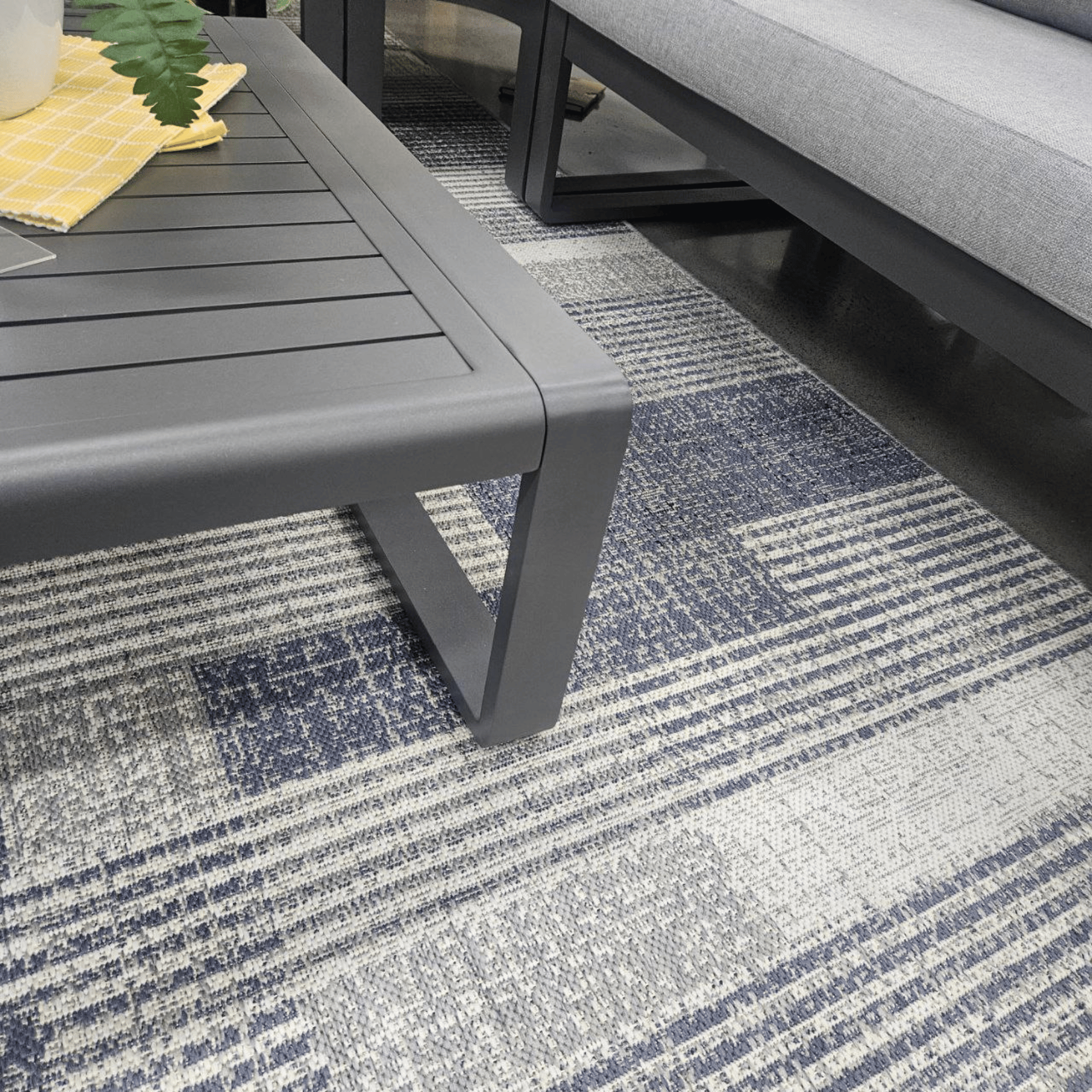 Santiago Outdoor Corner Lounge - Charcoal