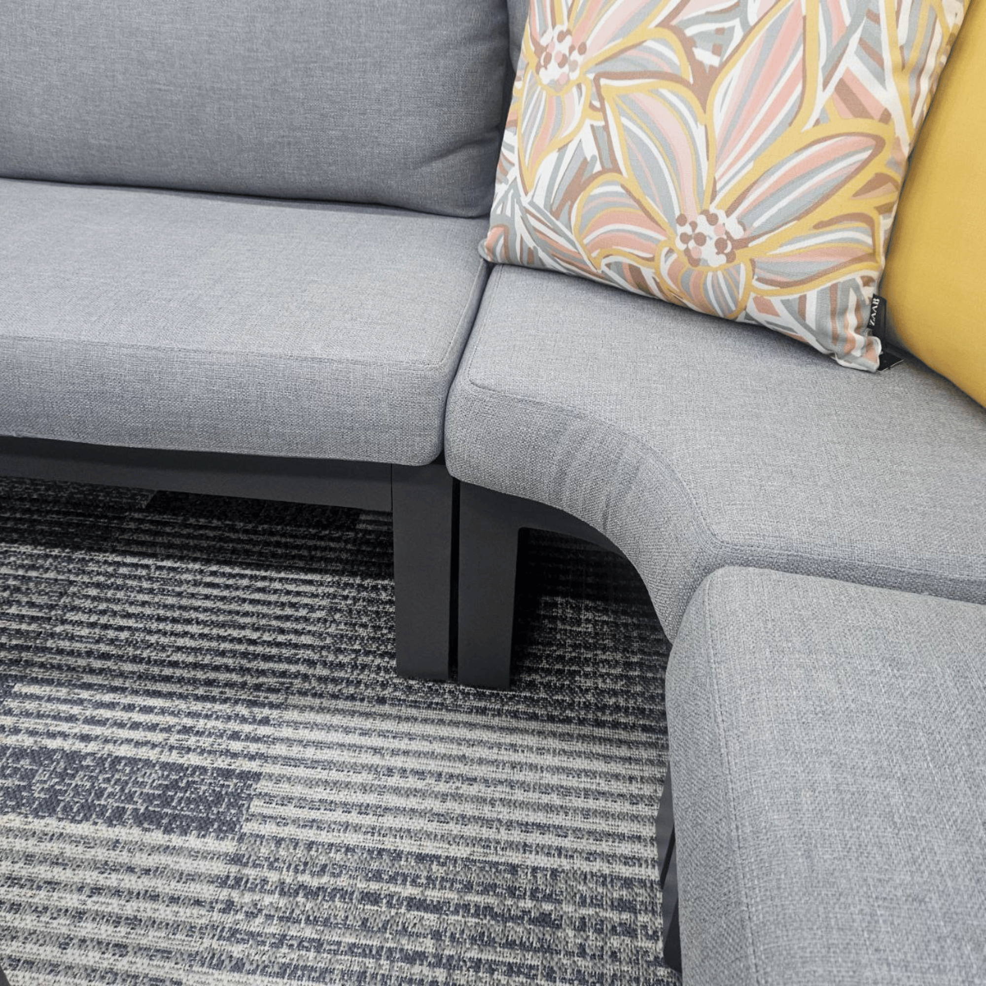 Santiago Outdoor Corner Lounge - Charcoal