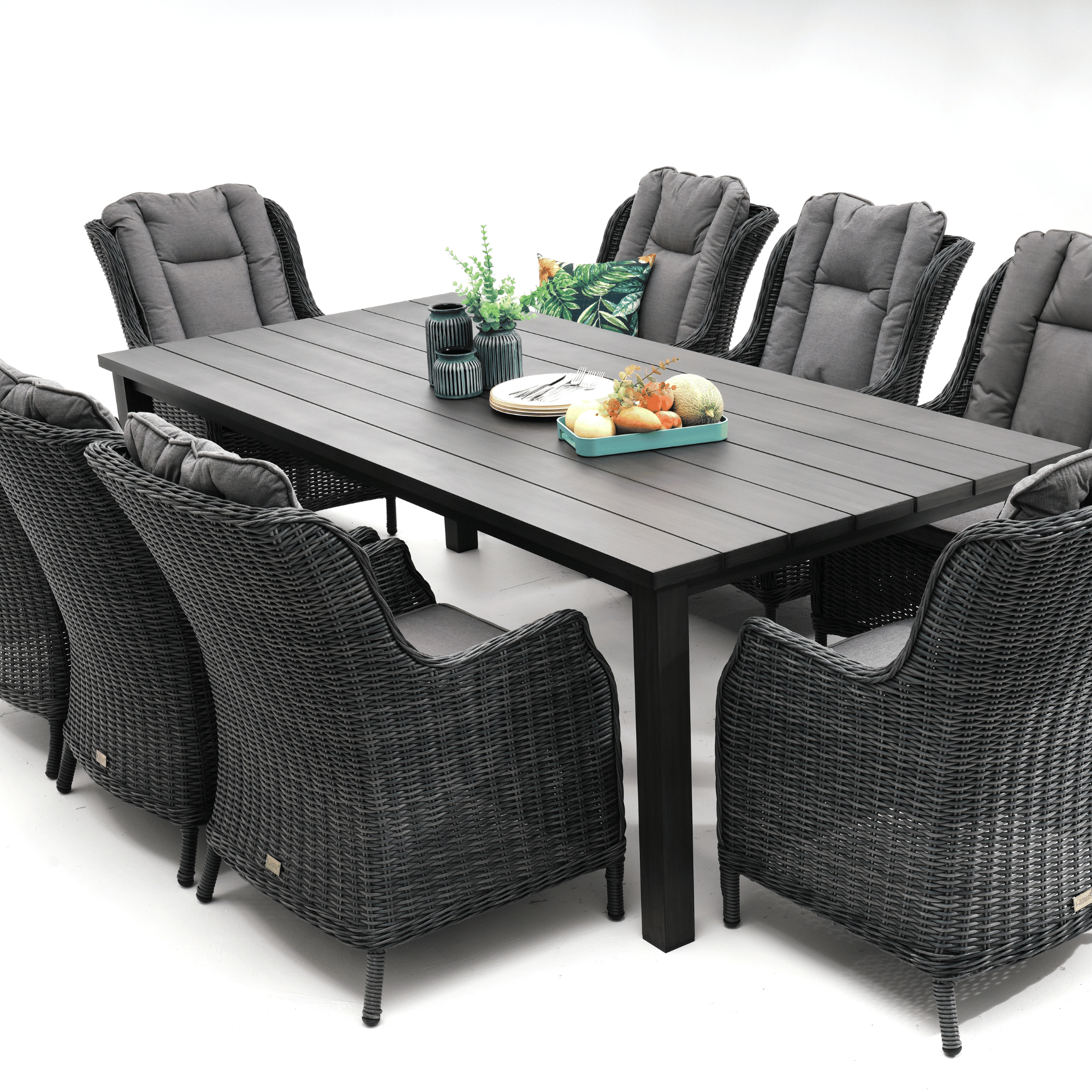 Sandy Bay Dining Table with San Jose Wicker Chairs 9‑piece Outdoor Wicker Dining Set - Castle Grey