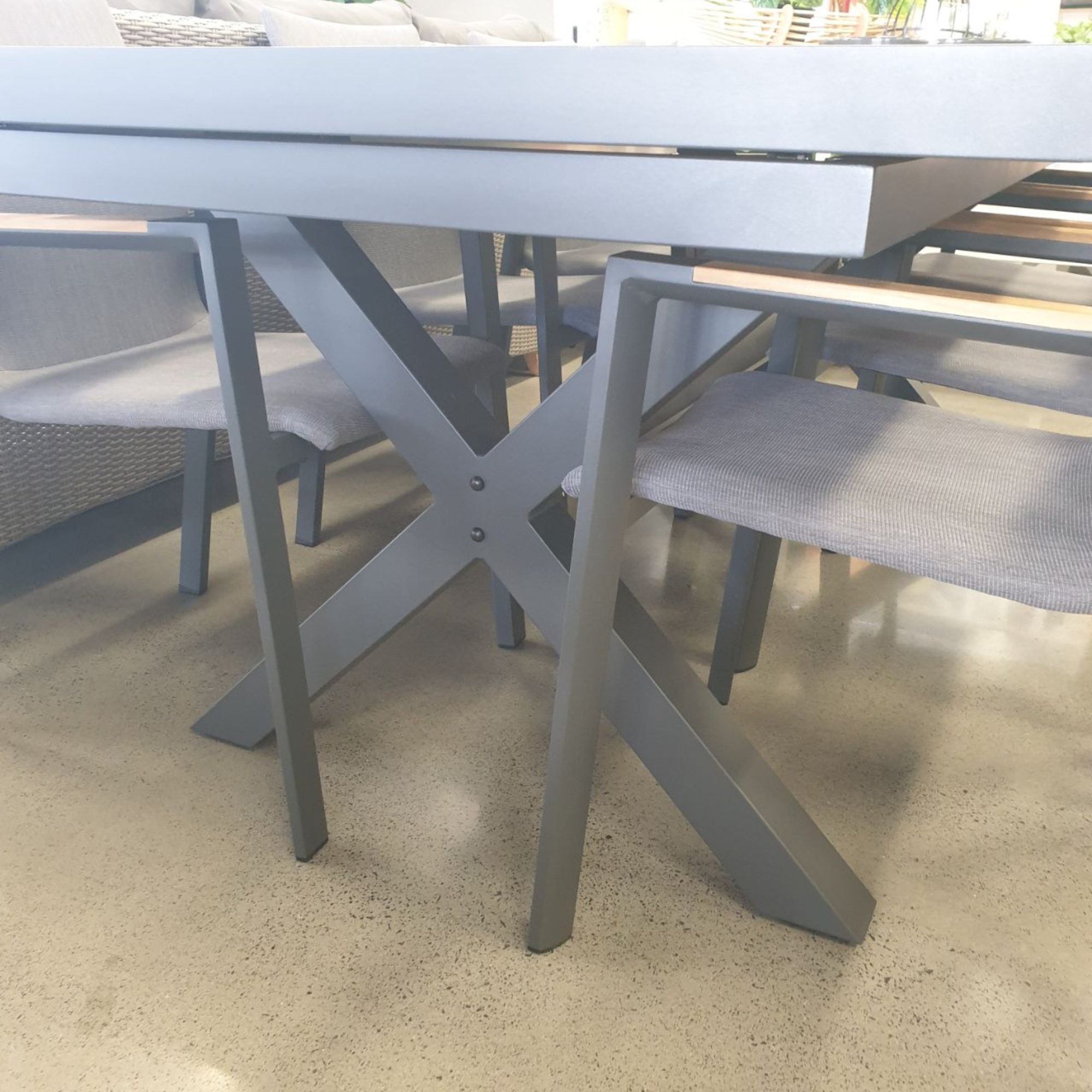 Santiago Teak Extendable Dining Table with Bronte Chairs - 7 Piece Outdoor Setting