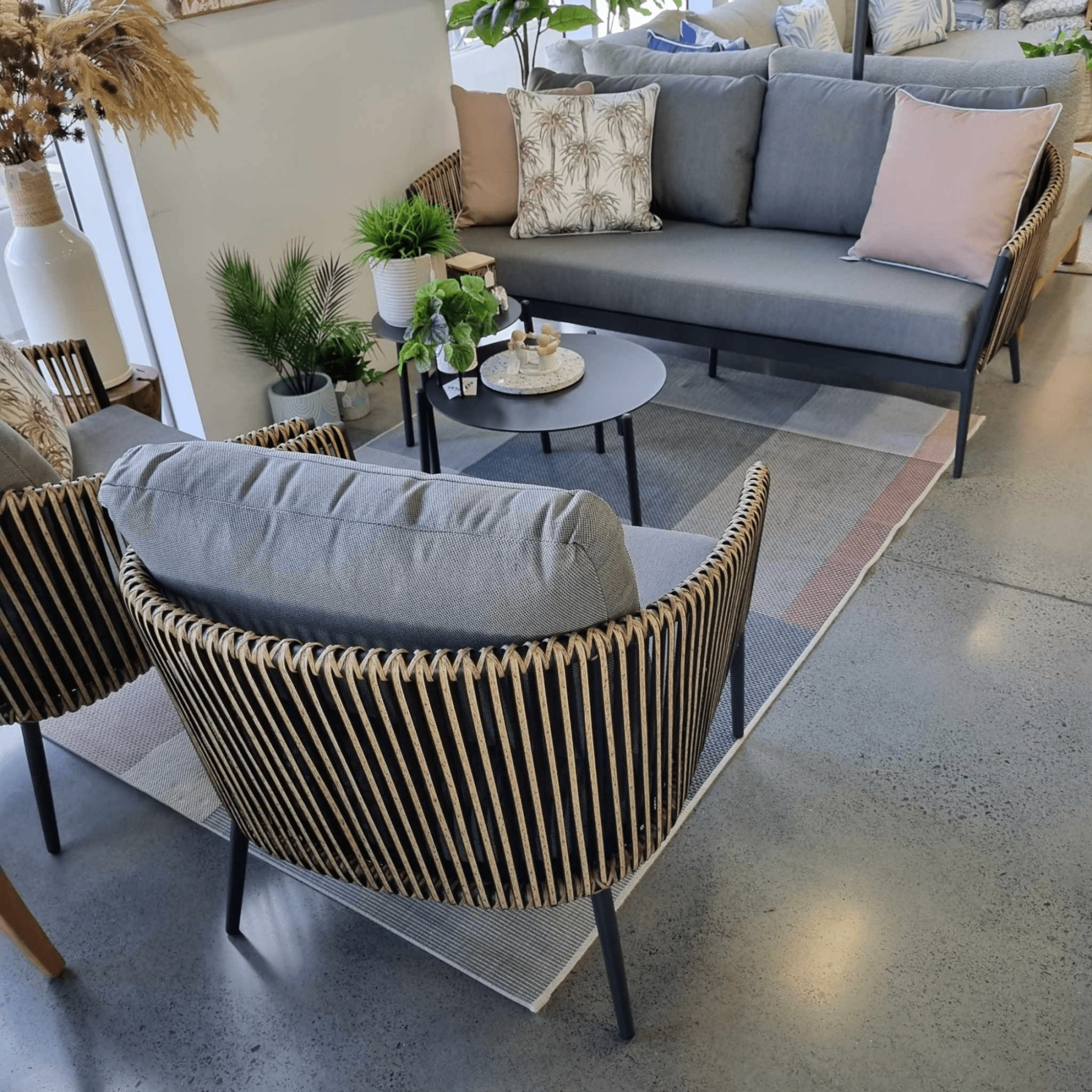 Artemis Charcoal 'peapod' Lounge - 5 piece Outdoor Lounge Setting - Lume Outdoor Living