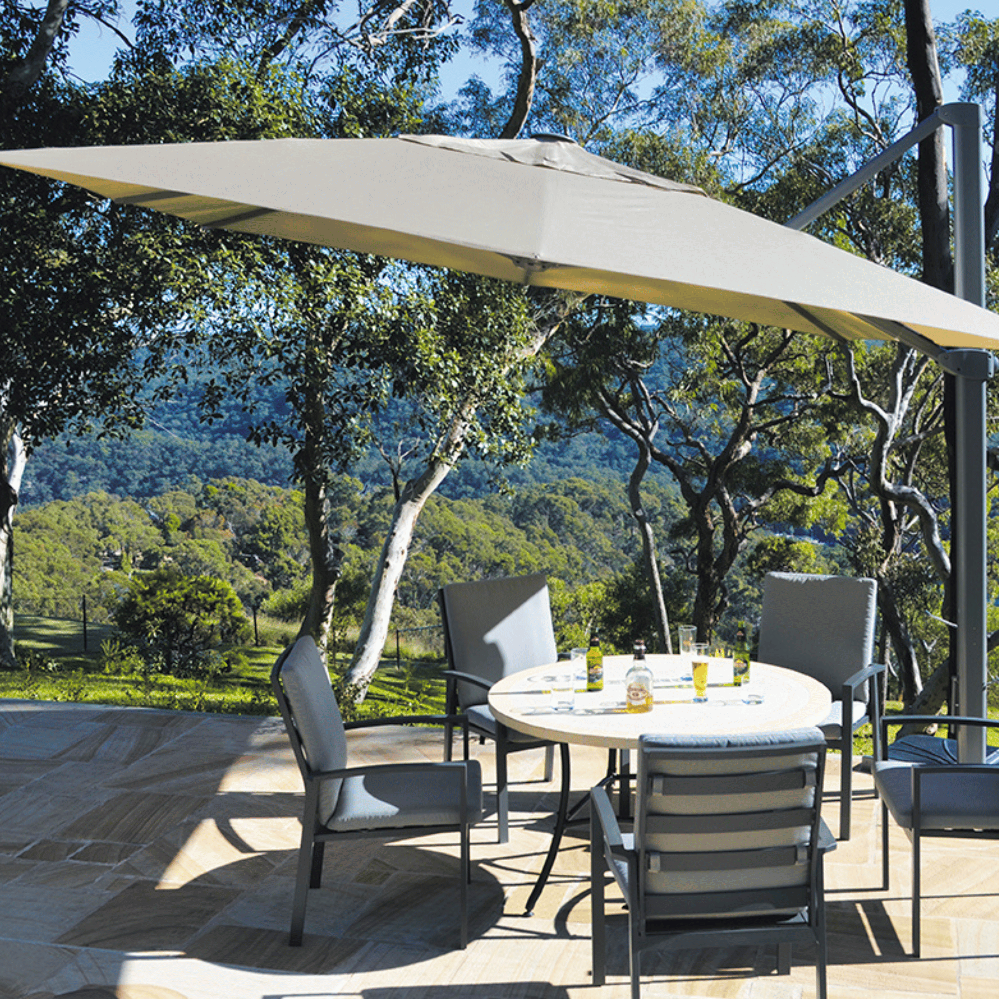 Asta 350cm Square Cantilever Umbrella - Wind-rated to 60kms