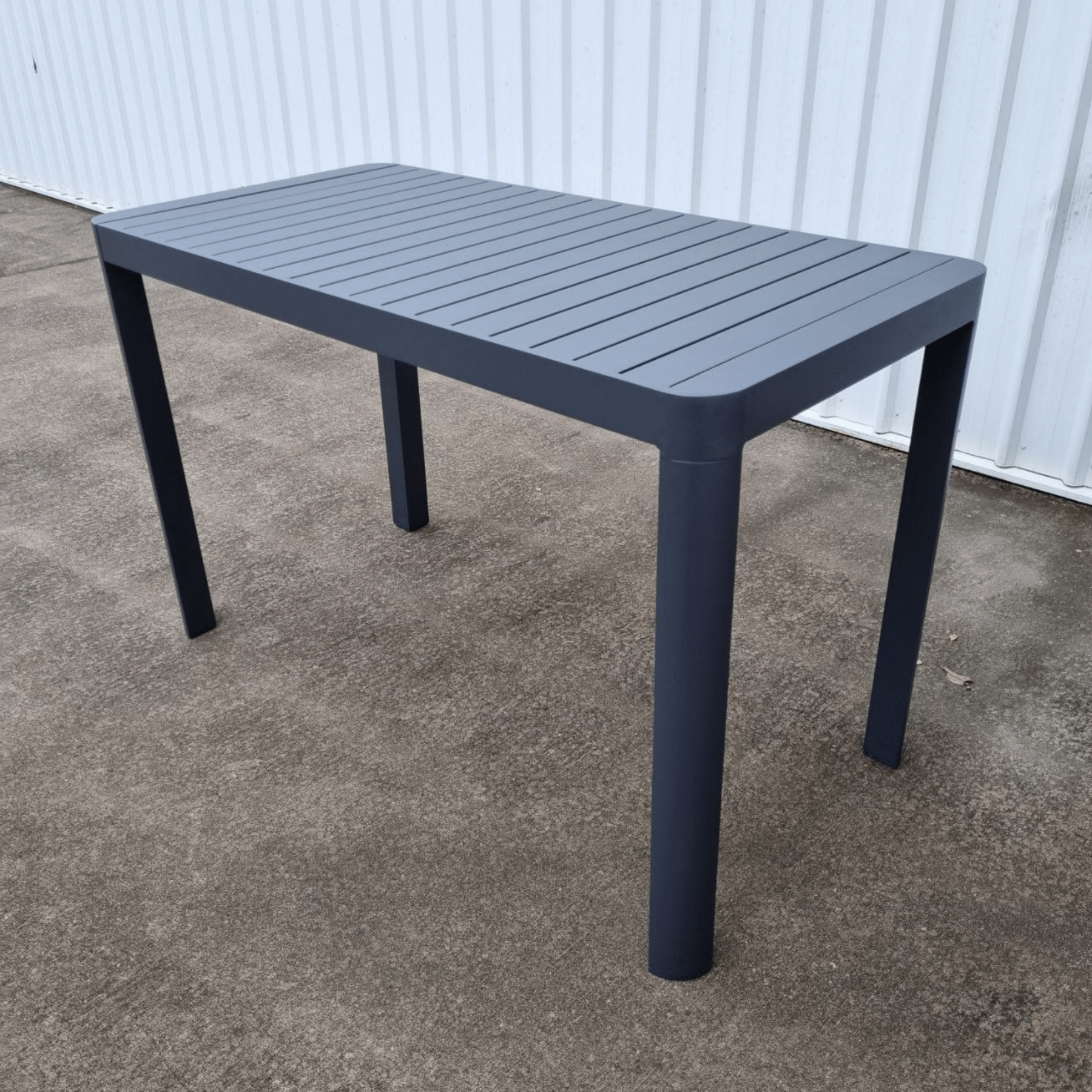 Azura Outdoor Extendable Bar Table - gunmetal - Lume Outdoor Living