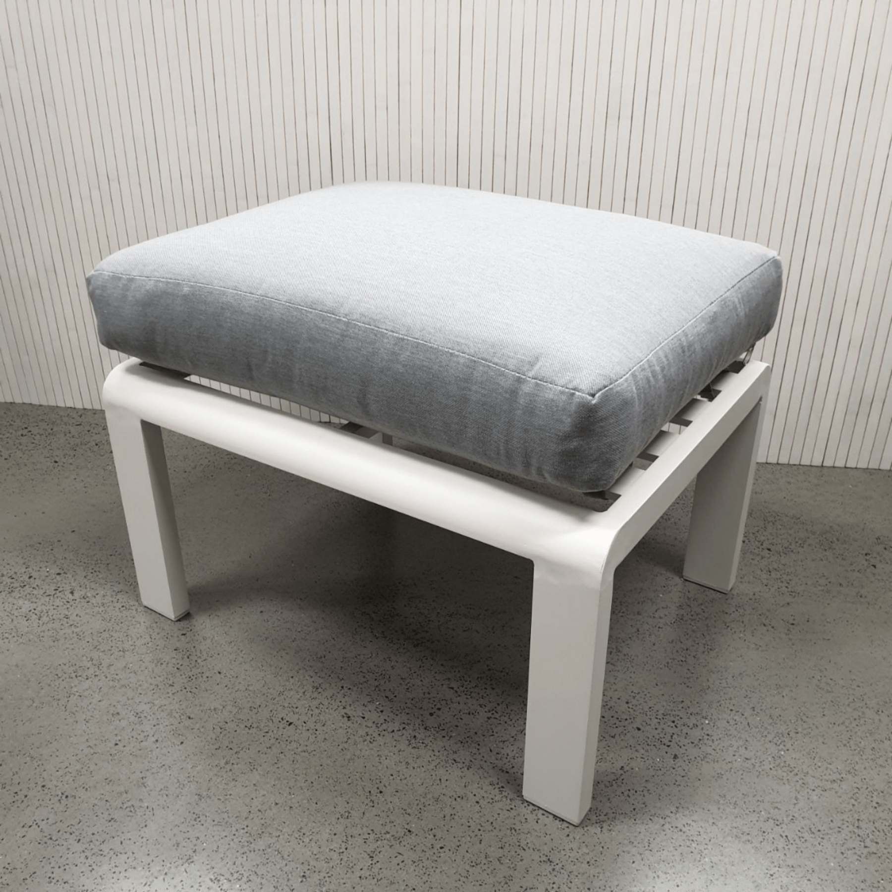 Carrington outdoor ottoman - Lume Outdoor Living