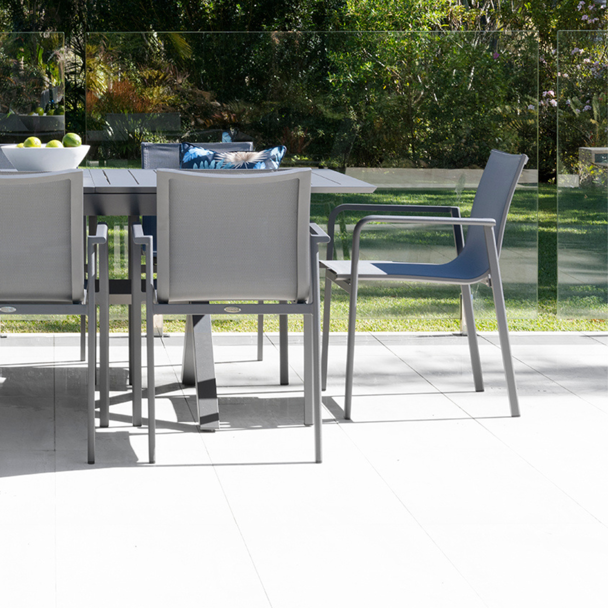 Chic Aluminium Outdoor Dining Chair - Charcoal