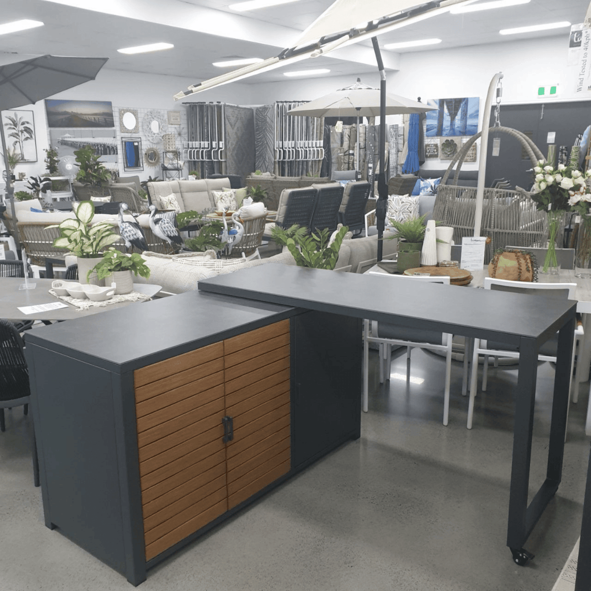 Cucina Aluminium Swivel Outdoor Storage Workstation - Floor Stock Local Delivery Only - Lume Outdoor Living