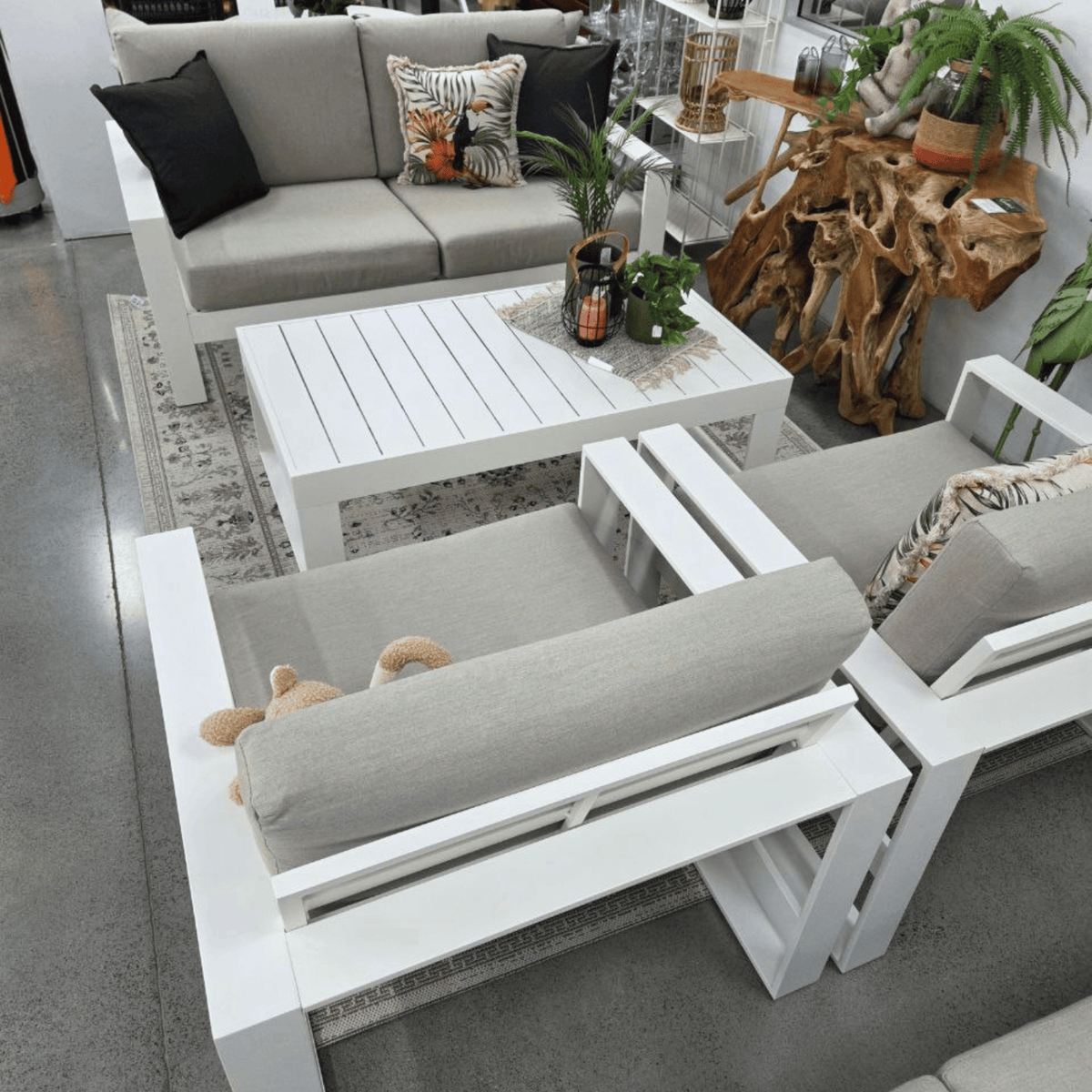 Douglas 4pce Lounge Setting - White/Beige - Lume Outdoor Living