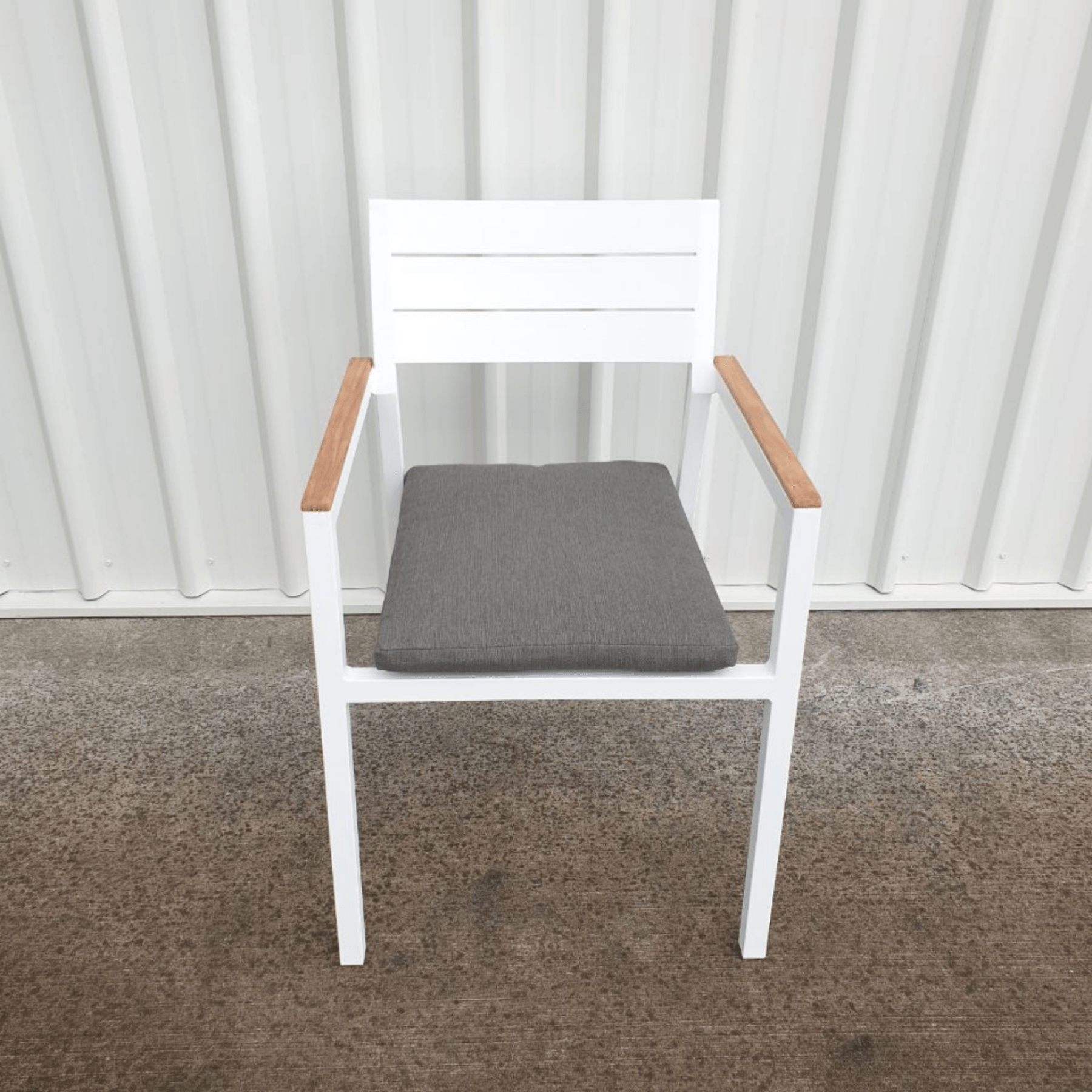 Essex outdoor dining chair - white - Lume Outdoor Living