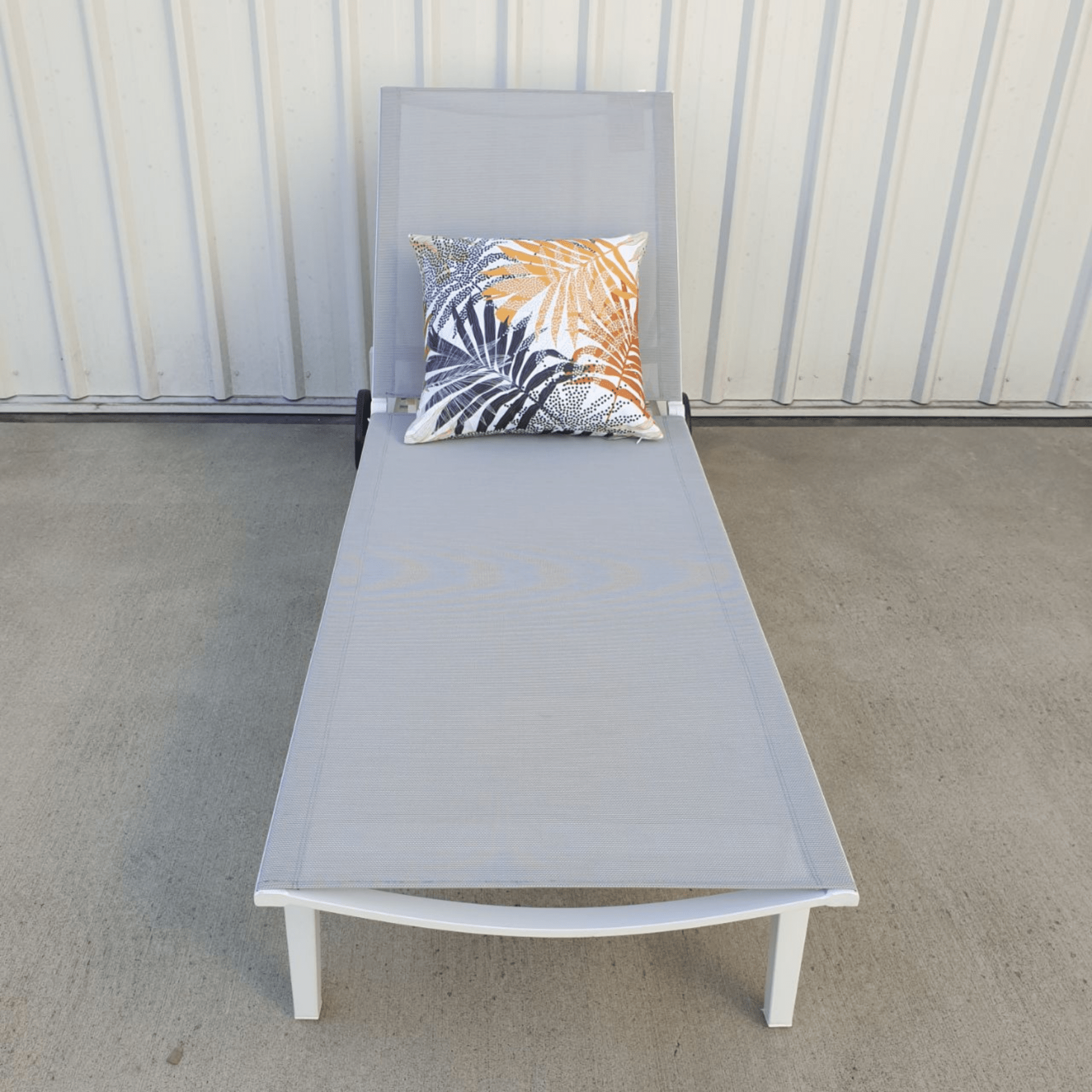 Hudson outdoor sunlounge - Lume Outdoor Living