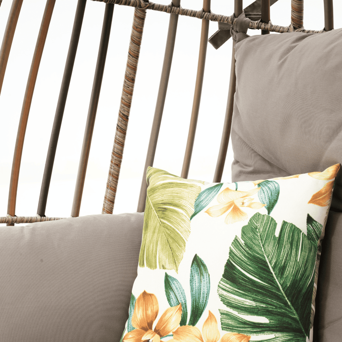 Koala Hanging Egg Chair - Marina - Lume Outdoor Living