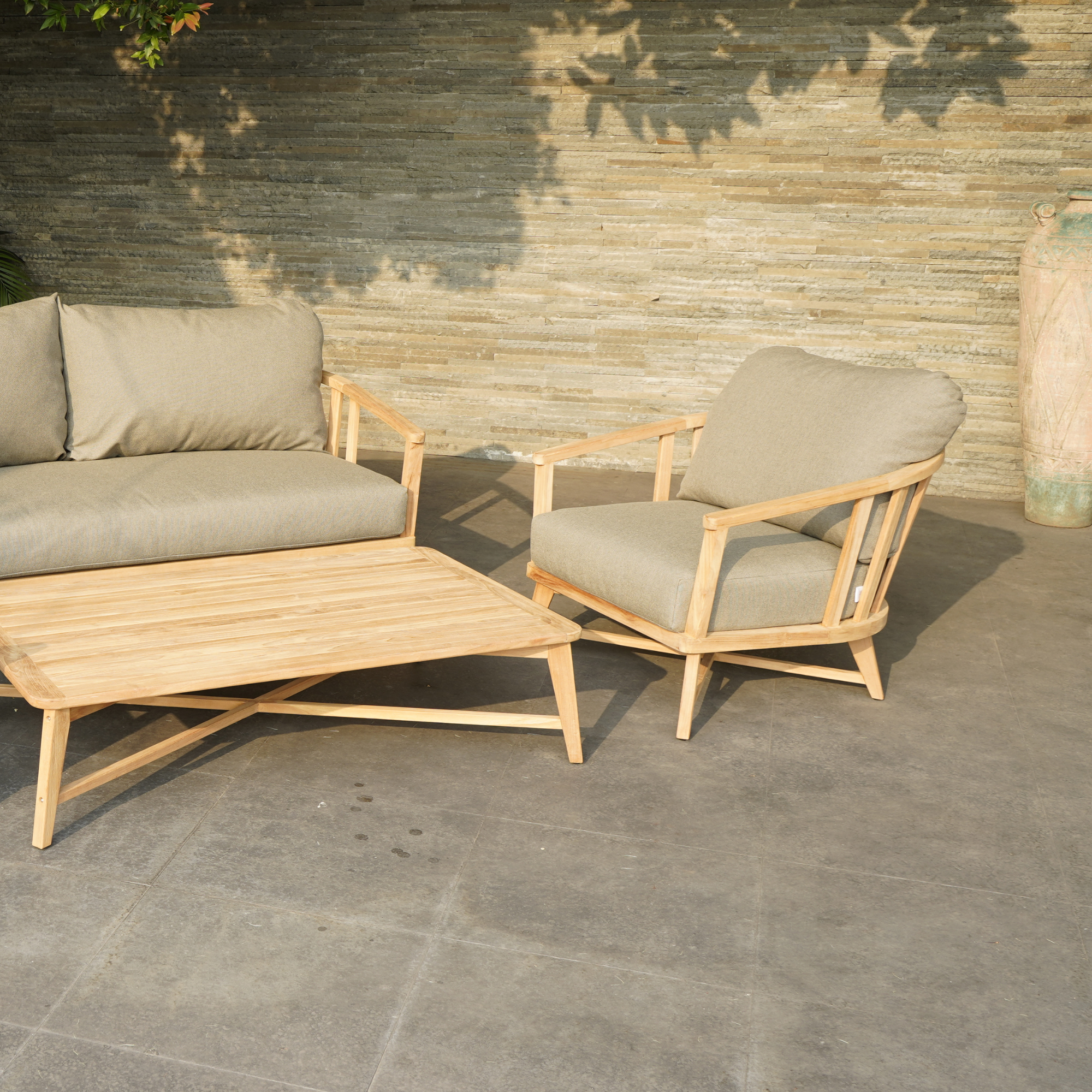 Lyon teak lounge setting - 4 piece outdoor lounge - Copacobana 162