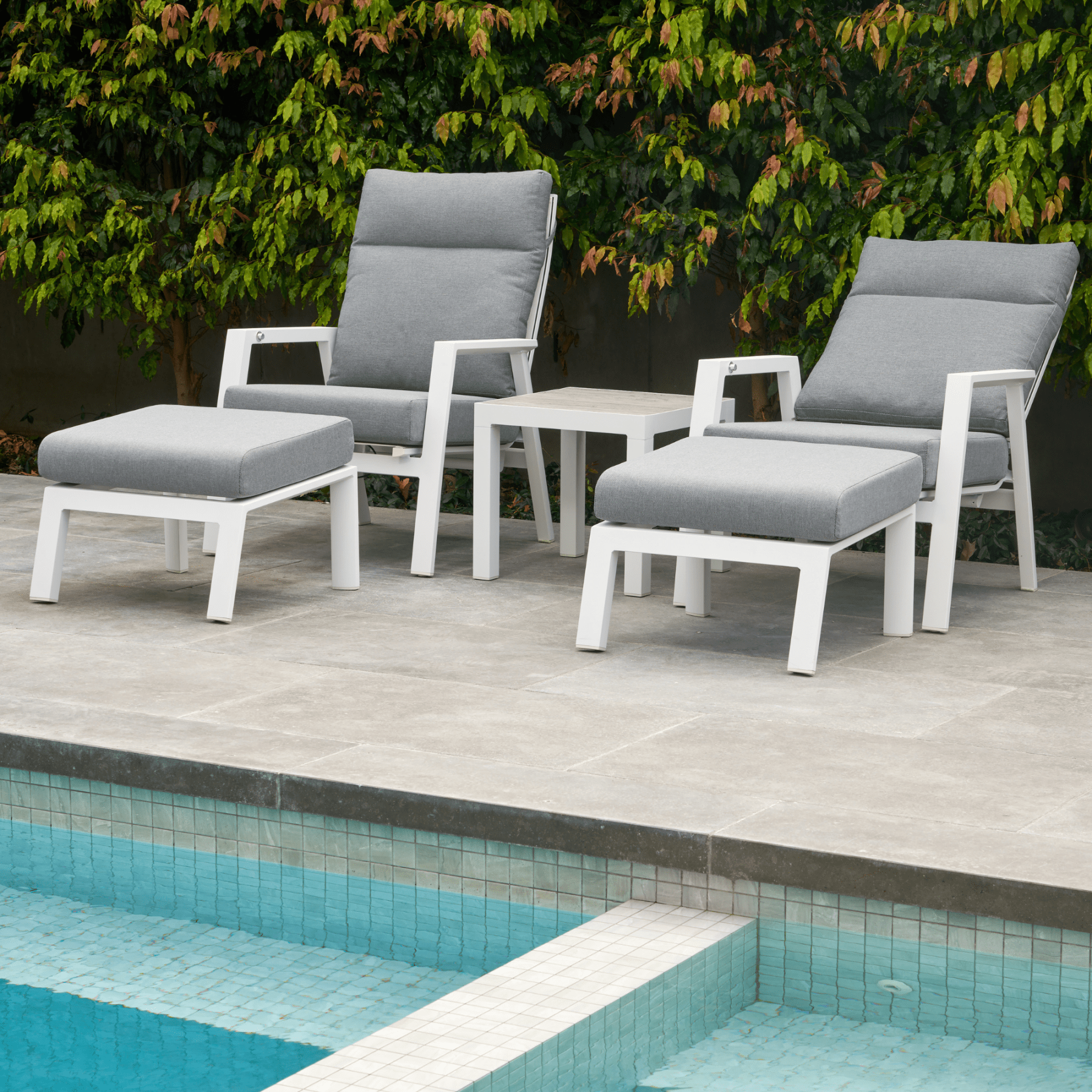 Memphis side table with Ballina recliner chair - 5piece outdoor recliner setting - white - Lume Outdoor Living