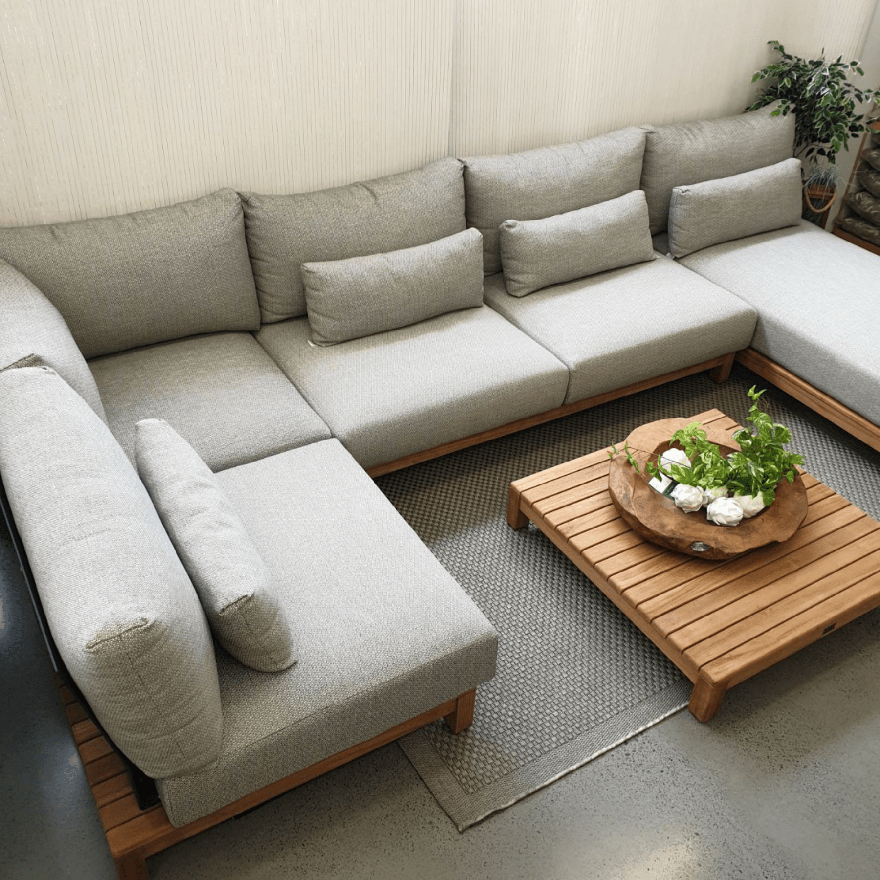 Pierre 5 - piece Corner Outdoor Lounge Setting with Chaise - Lume Outdoor Living