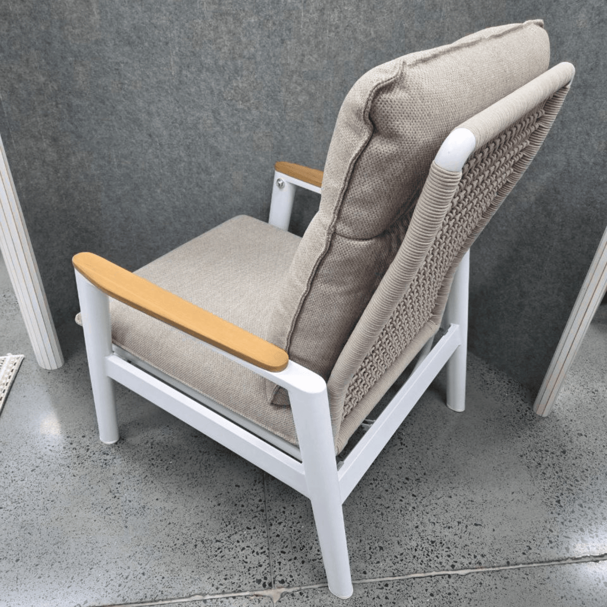 Pinehurst Recliner Single Lounge Chair - White - Lume Outdoor Living