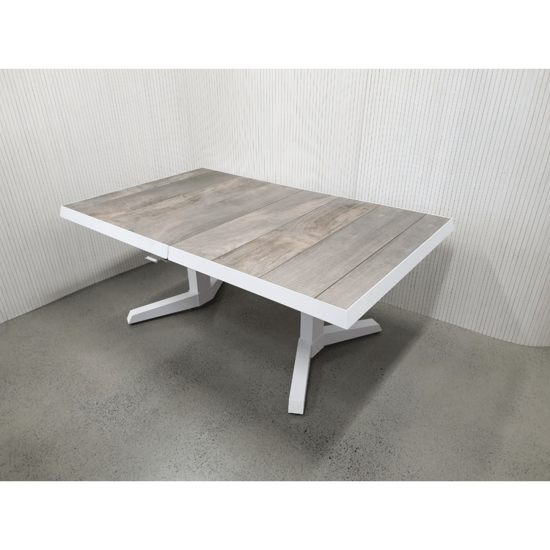 Torquay height - and - width adjustable dining table - extendable table white/wood - look - Lume Outdoor Living