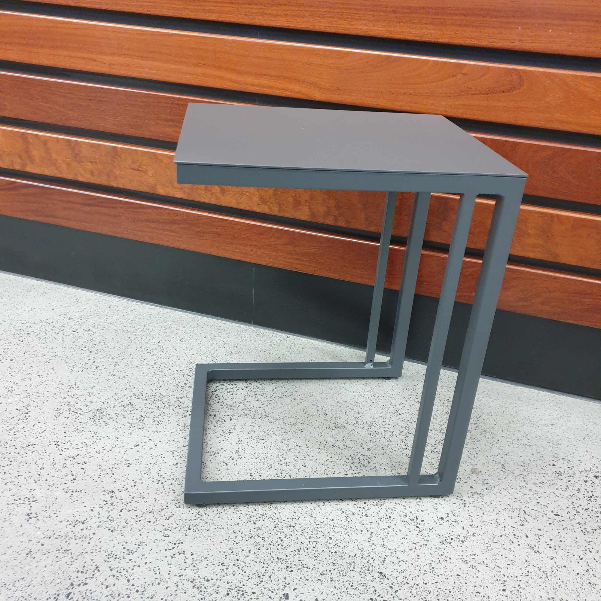 Florida Aluminium Side Table | Over Lounge Table - Charcoal 3