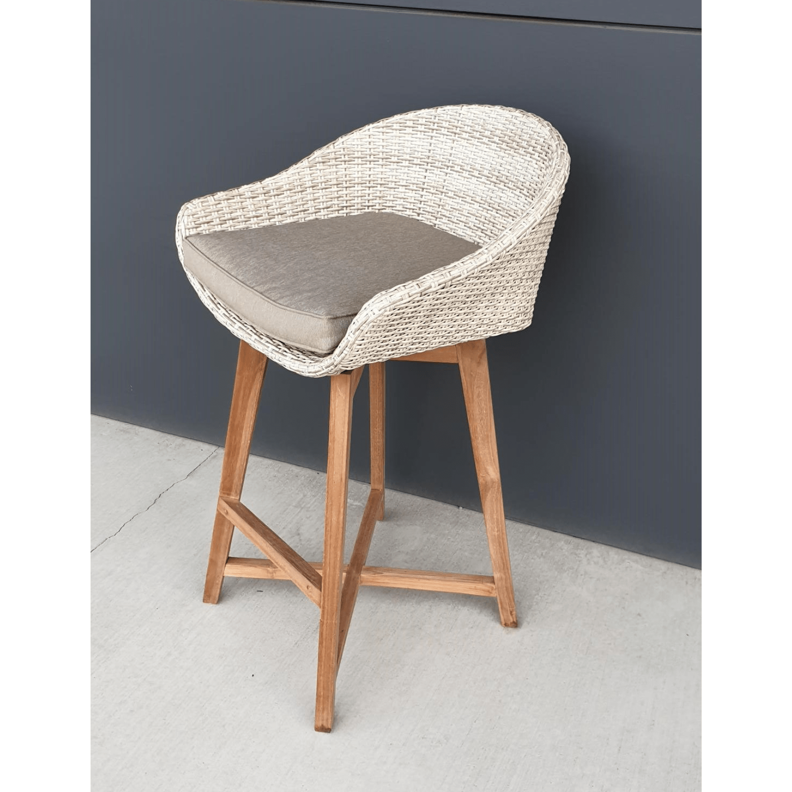 Admiral Wicker Outdoor Bar Chair - Lume Outdoor Living