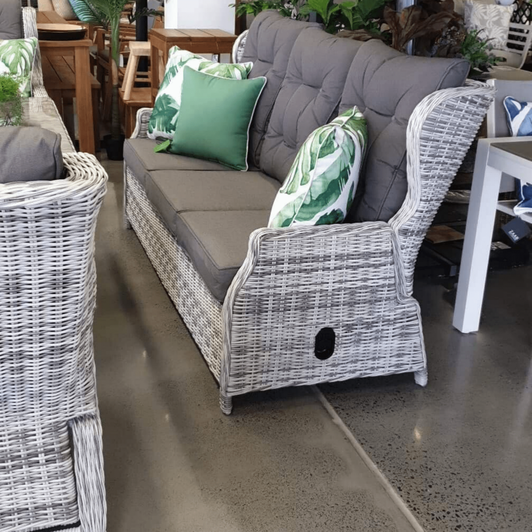 Anglesea Recliner 4pce Outdoor Wicker Lounge Set"Zen White" - Lume Outdoor Living