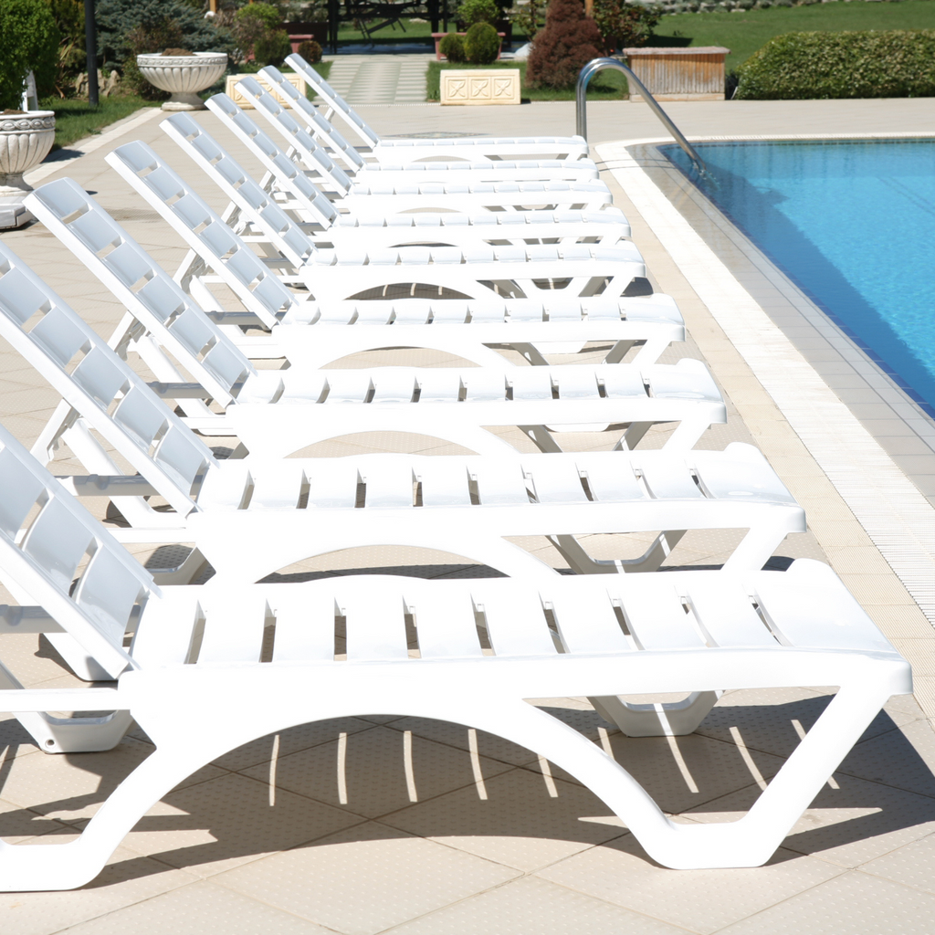 Aqua resin sunlounge