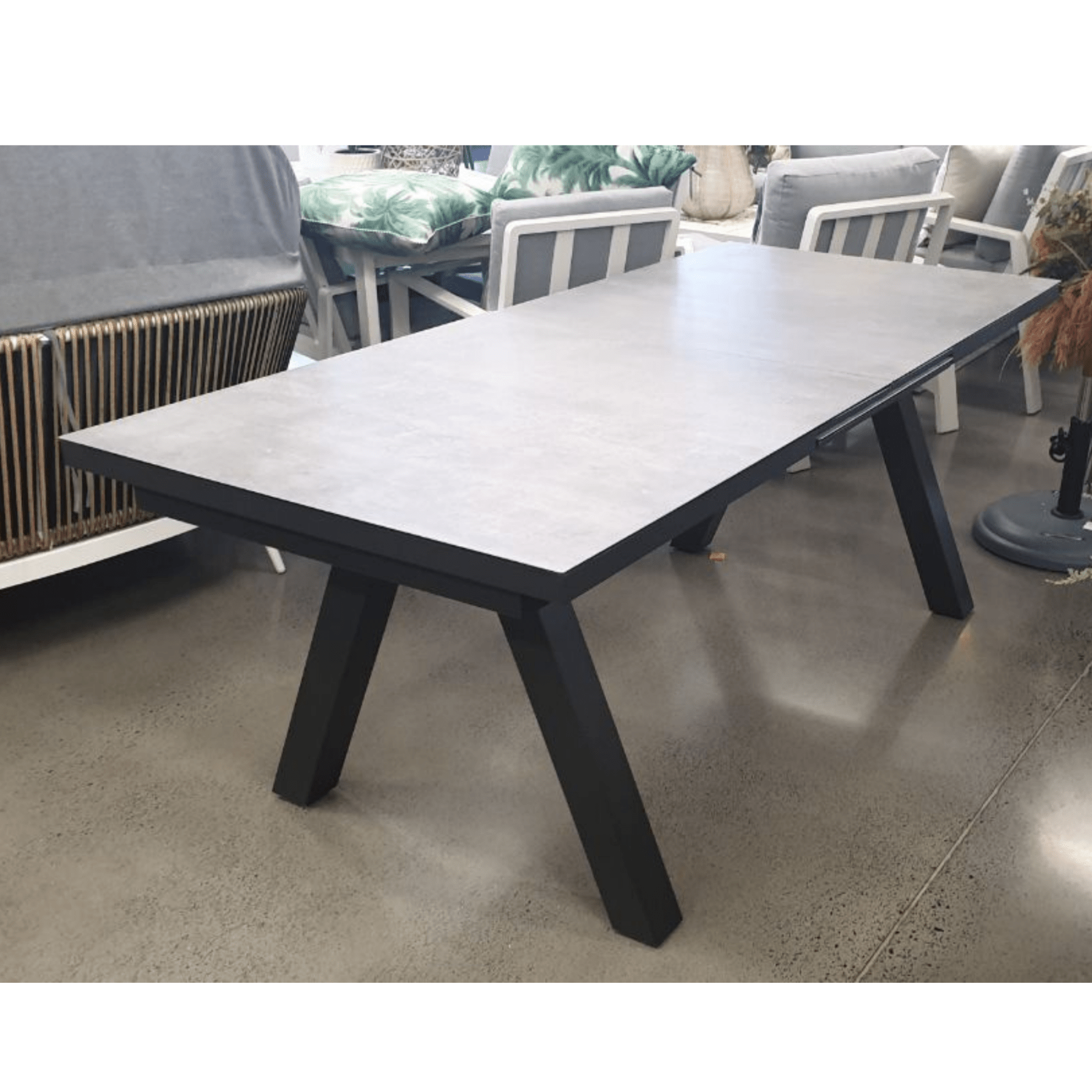 Atlanta Outdoor Extendable Dining Table - Charcoal/Bottega grey Sintered stone - Lume Outdoor Living