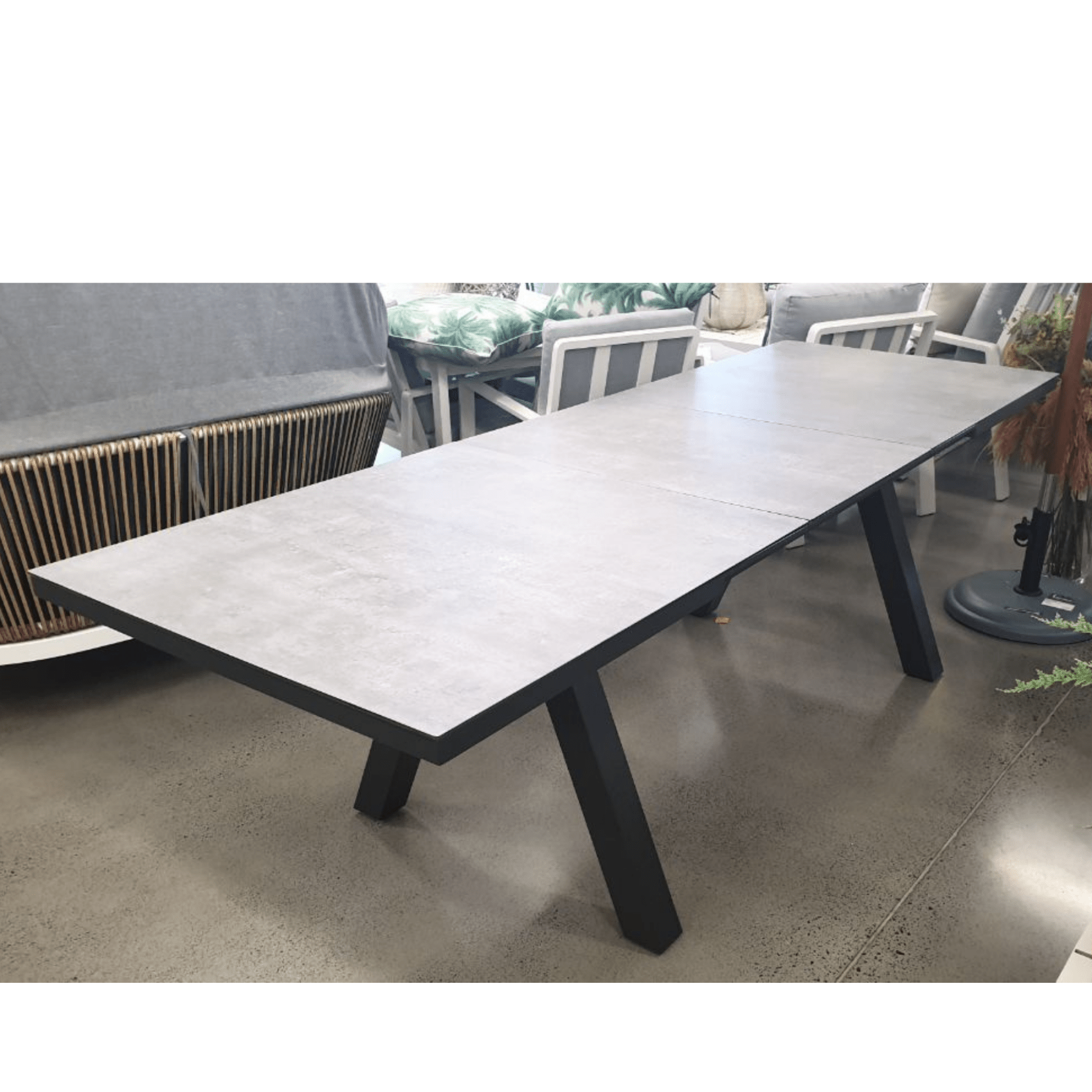 Atlanta Outdoor Extendable Dining Table - Charcoal/Bottega grey Sintered stone - Lume Outdoor Living