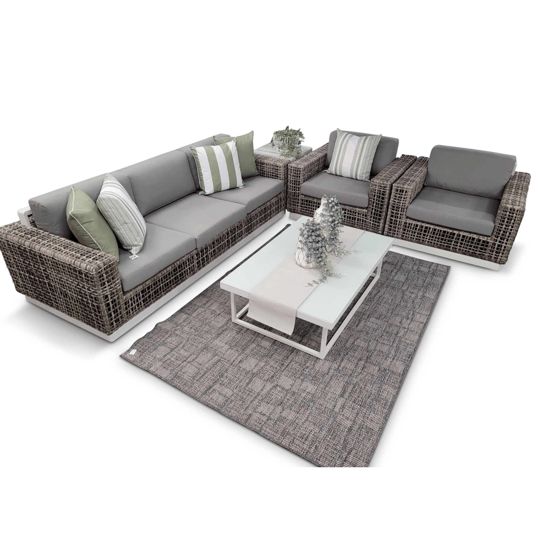 Atlanta wicker lounge - 5 piece outdoor lounge set - Lume Outdoor Living